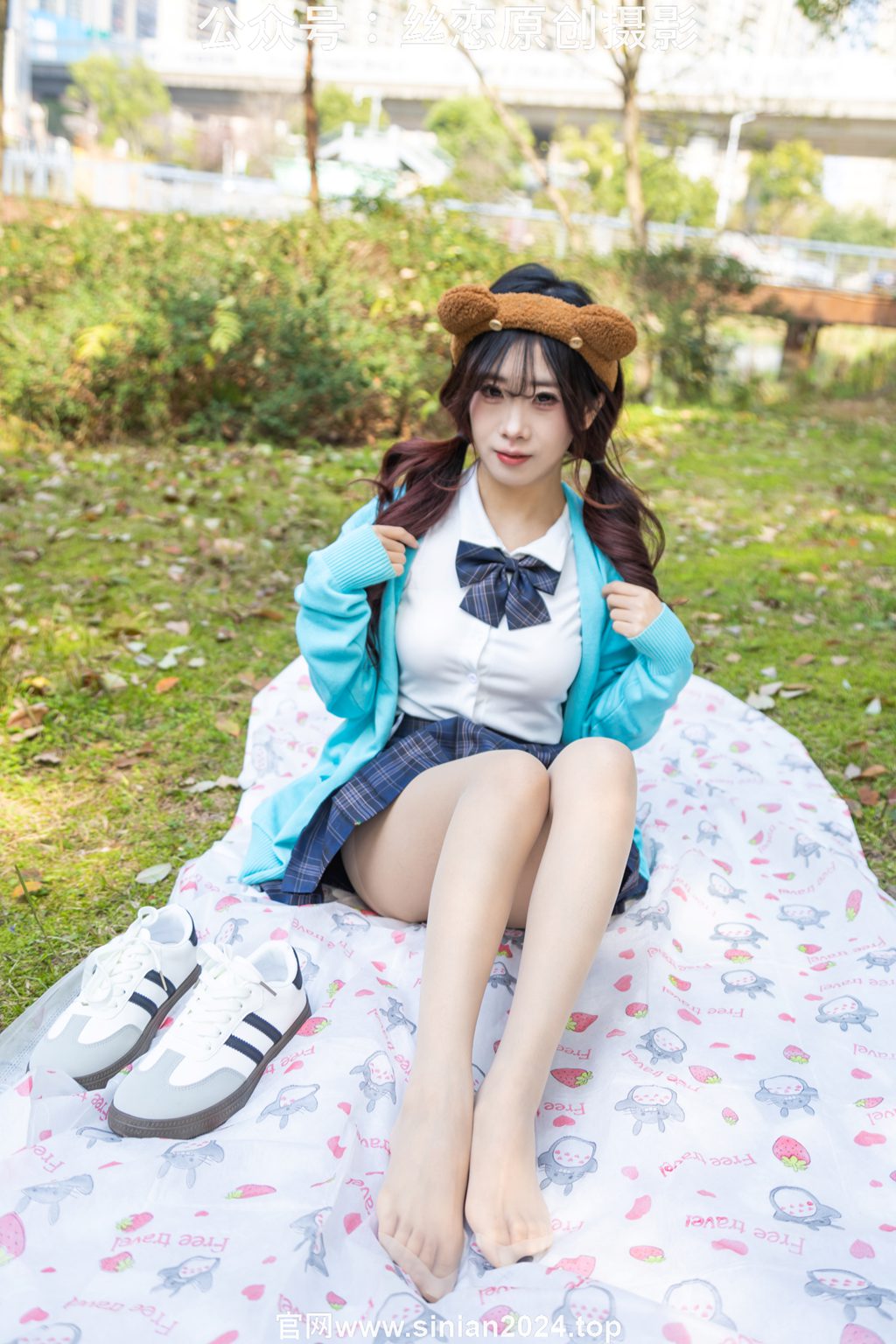 [丝恋摄影] NO.014 小梦-薄肉丝，白板鞋，JK裙（花絮版）[203P/1V/3.78G] 丝恋摄影-第1张