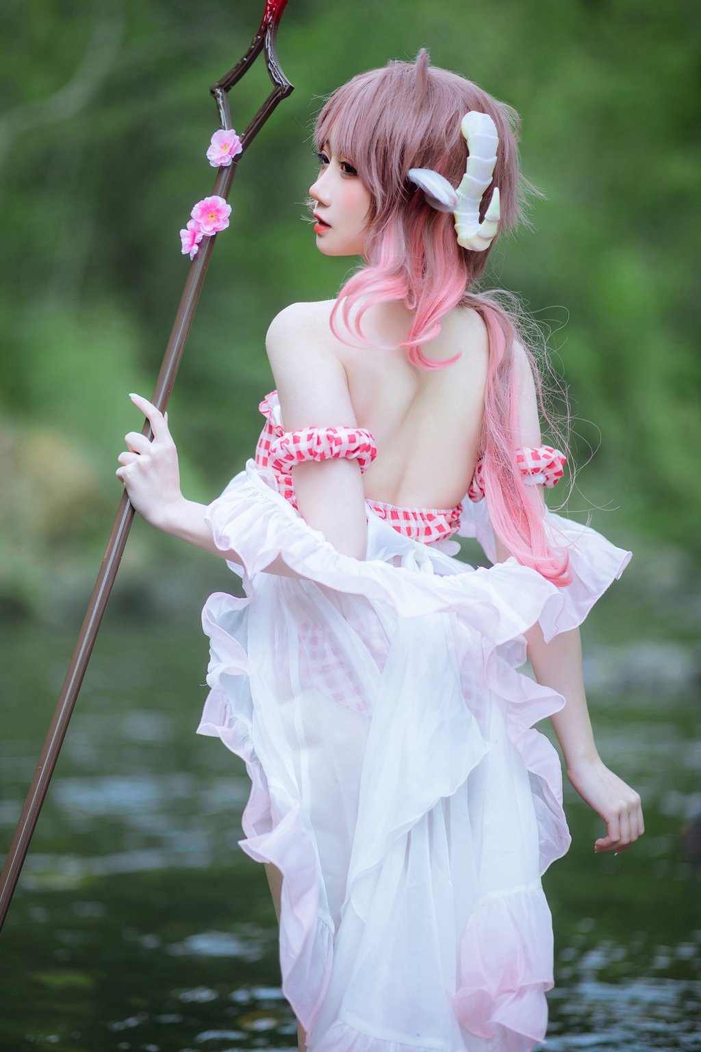 动漫博主@焖焖碳 碧蓝航线镇海 艾雅法拉[20P-109M] 网红写真-第1张