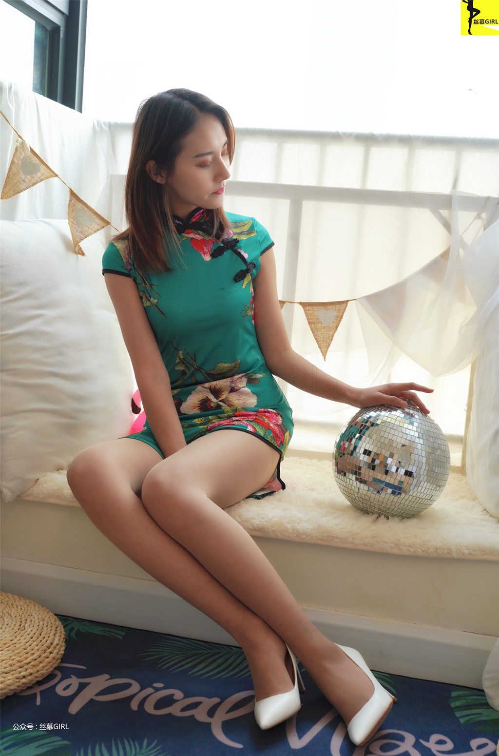 丝慕写真 旧系列 第040期 婷伊 纪念刊- 《雅》[70P-71M] 丝慕写真-第1张