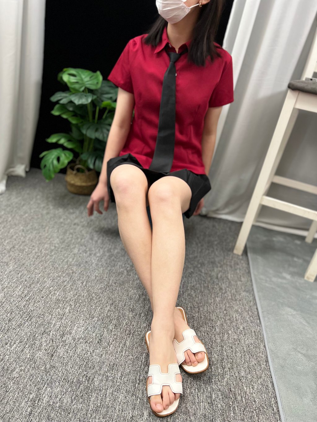 三禾摄影 NO.021 短裙 凉拖 帆布鞋 高跟 [217P/2V/6.23GB] 三禾摄影-第1张