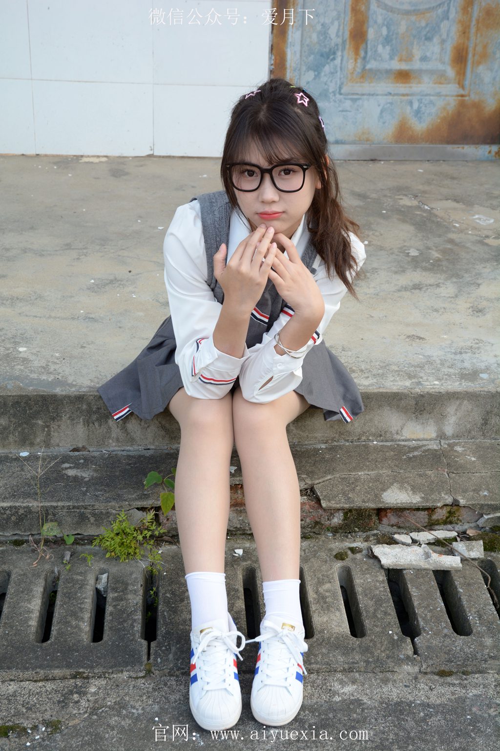 [爱月下] NO.243 圆圆~【故地重游】你猜为什么？（花絮版）[101P/1V/3.24G] 年费专享-第1张