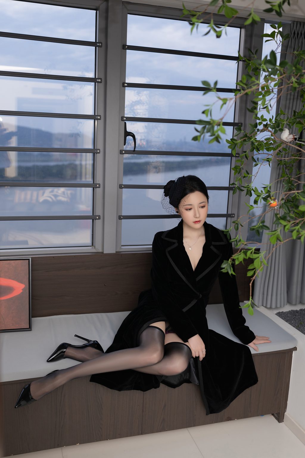 秀人内购@鱼子酱Fish – 内购系列 –未亡人[120P/921MB] 其它写真-第1张