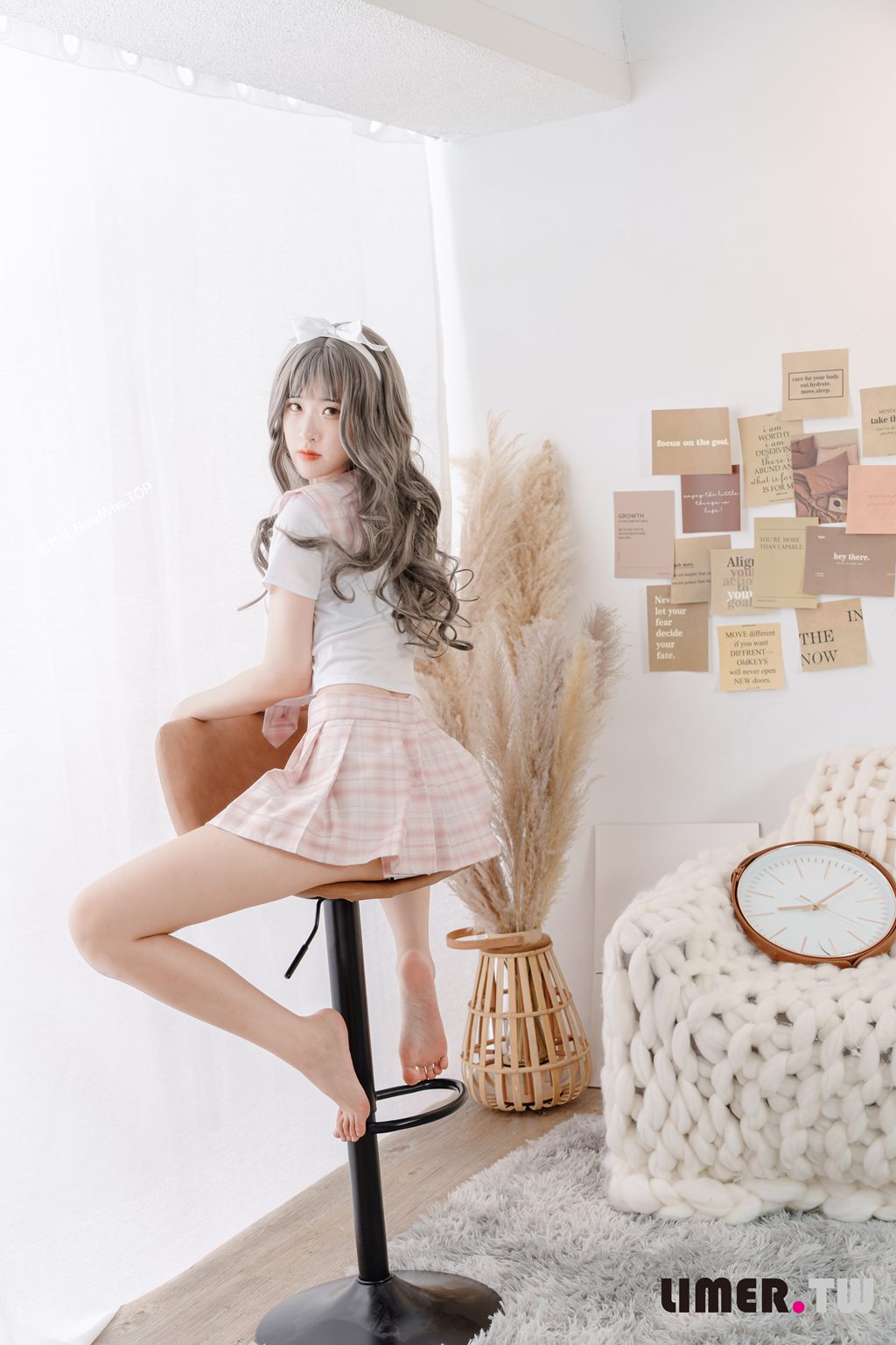 Limerence NO.010-7bao JK 大腿襪 裸足 ASMR 🎵 47p+24min 4K原音影片（JK大腿袜）（Ultra版）[49P/1V/4.23GB] 单购-第1张