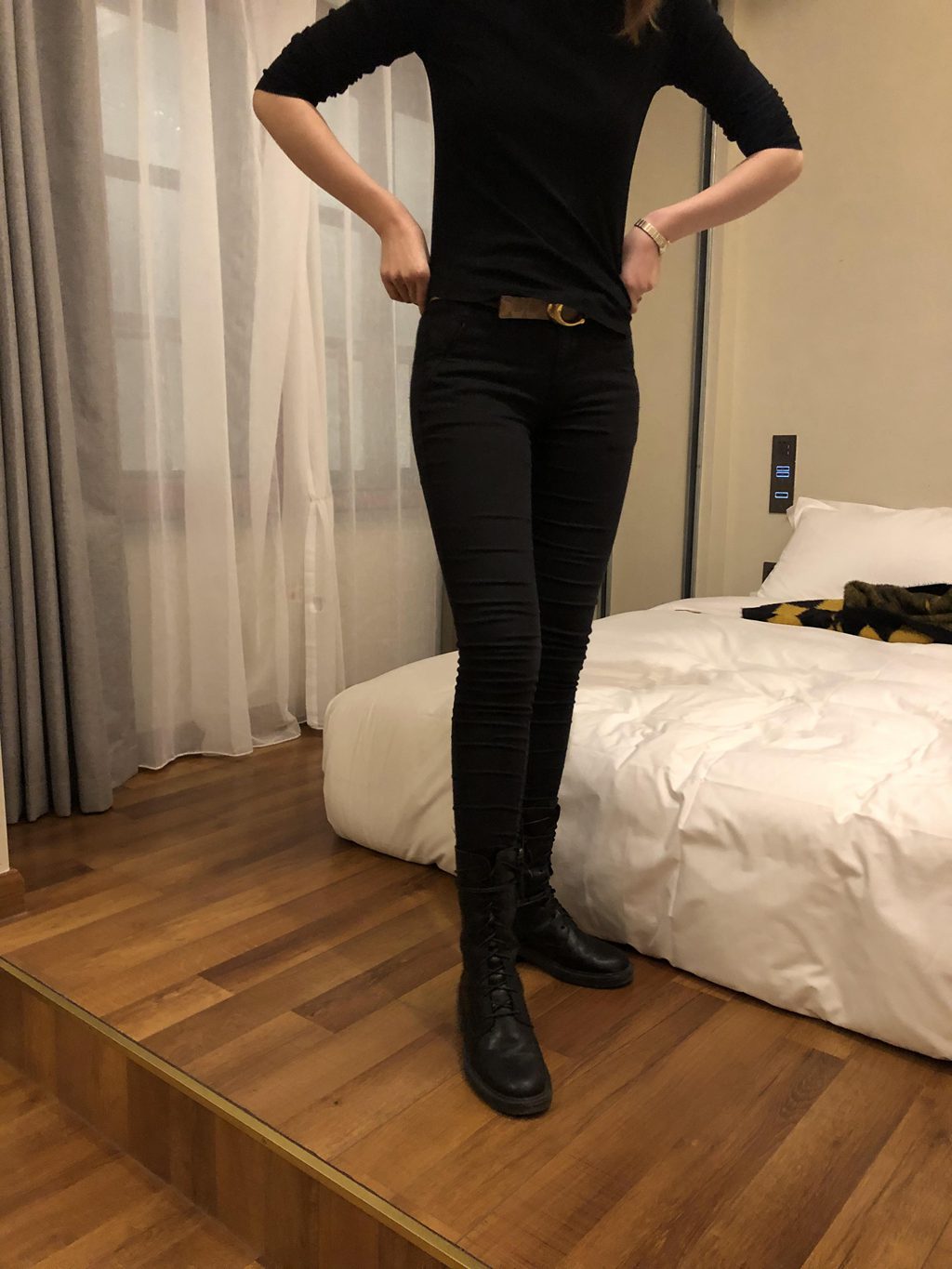 本足摄影-059期 约舔超美传媒学院小姐姐的红润脚底第一弹[67P/1V/523MB] 年费专享-第2张