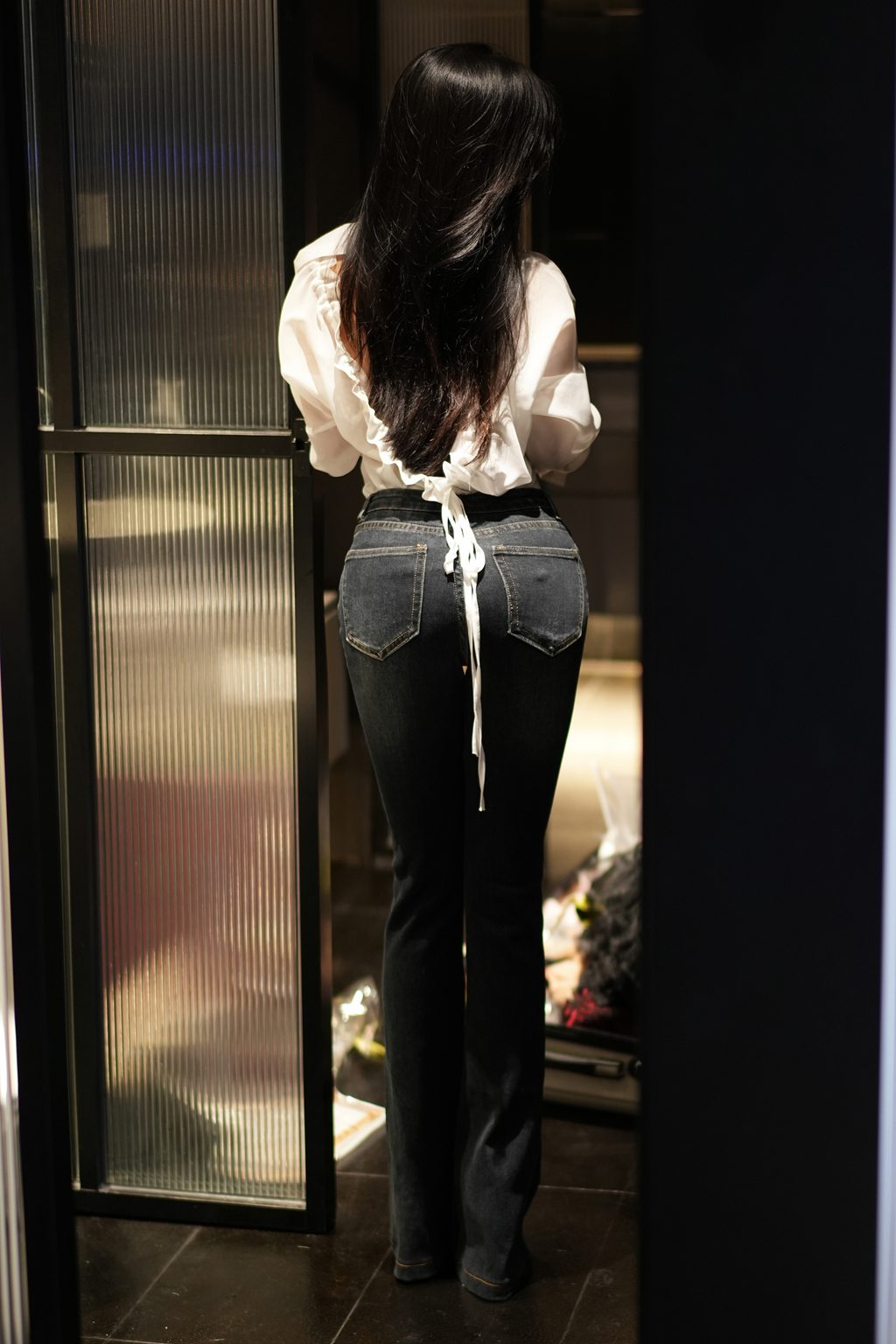 秀人模特@谭小灵-内购无水印-牛仔裤[117P／831MB] 年费专享-第4张