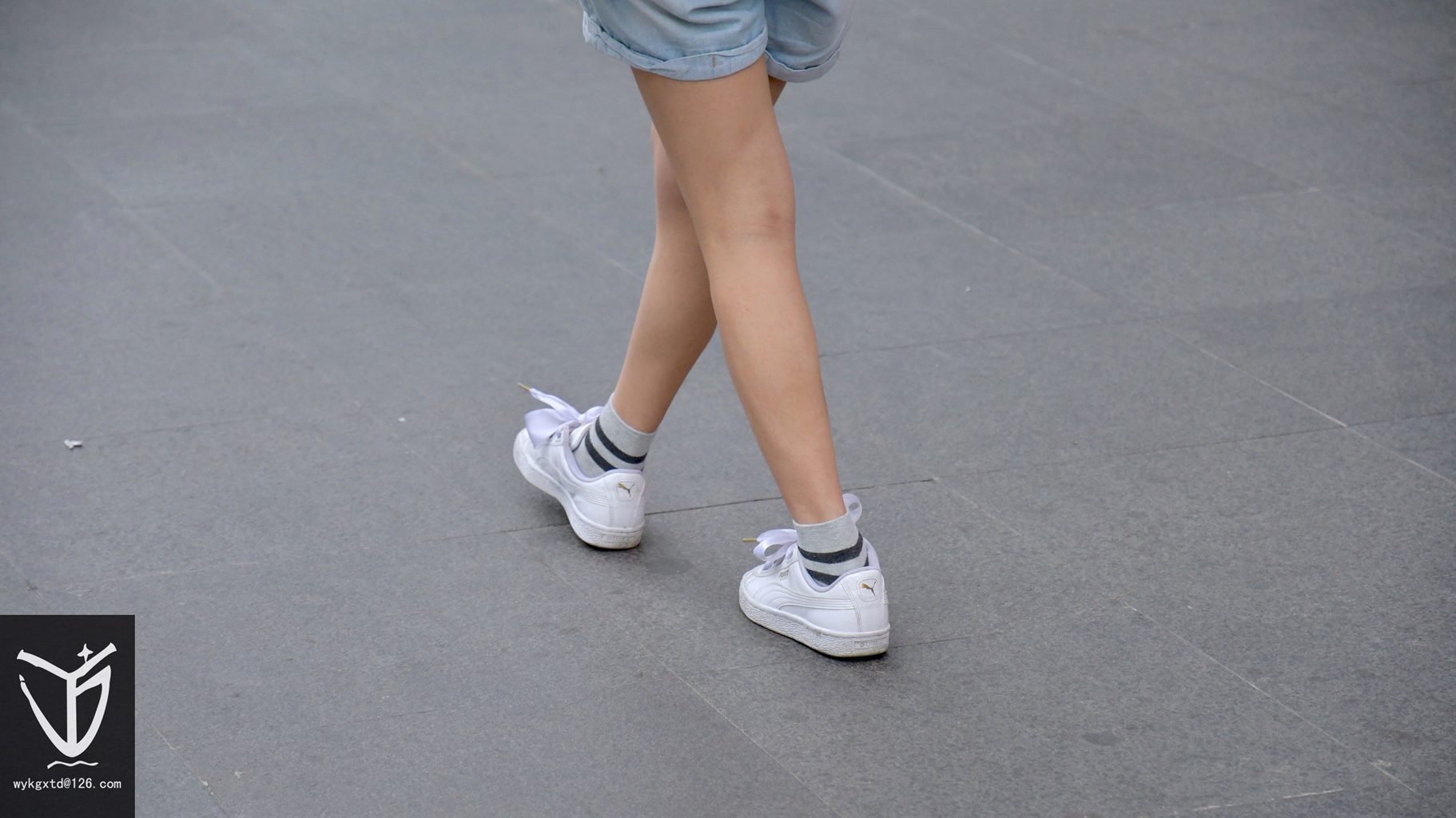 YJ街拍 NO.007 王の楼道 传单妹的逆袭！[80P/85MB] YJ-第4张