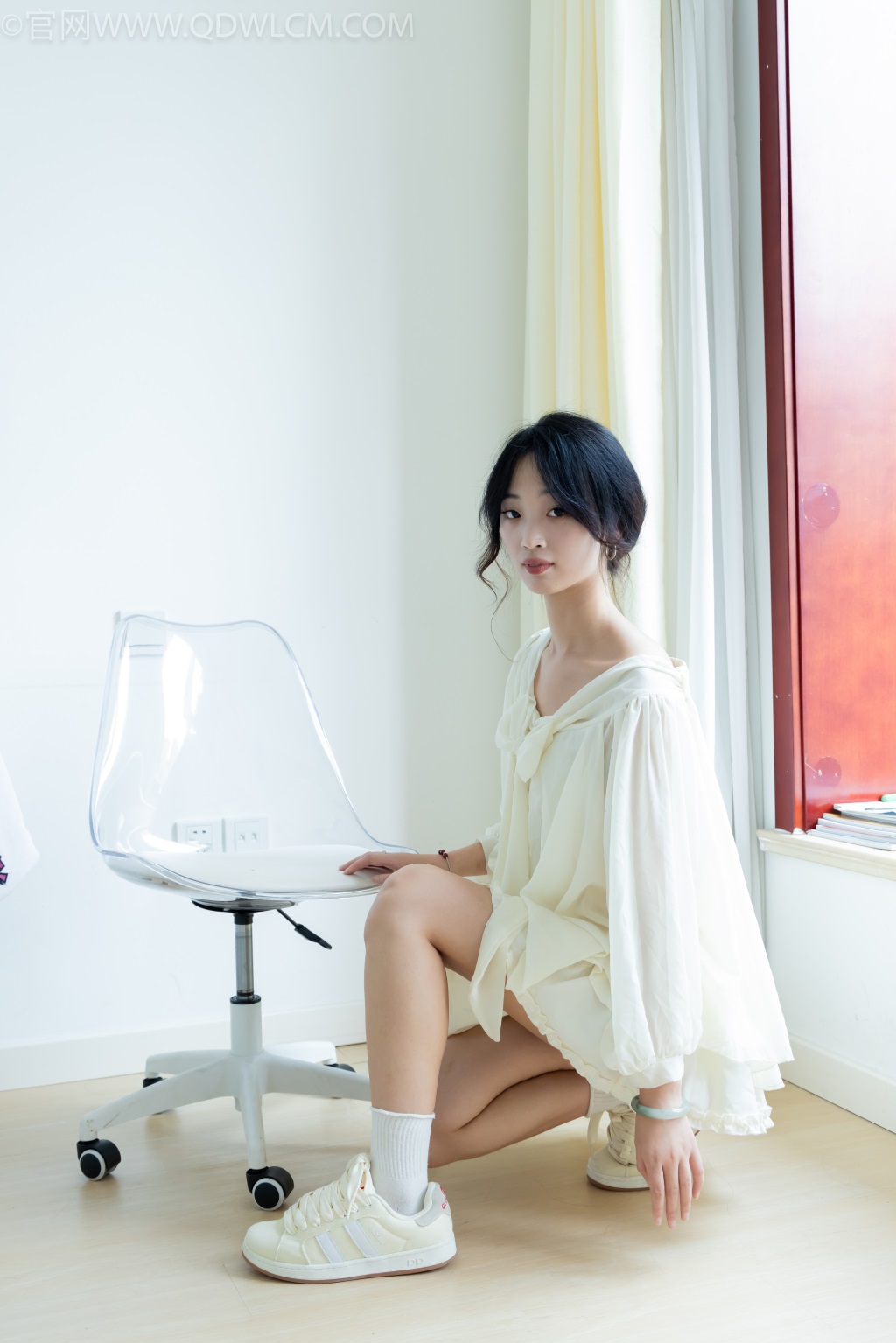 勿恋传媒 NO.2489 南南-南风知我意 [150P/1V/3.47G] 其它写真-第4张