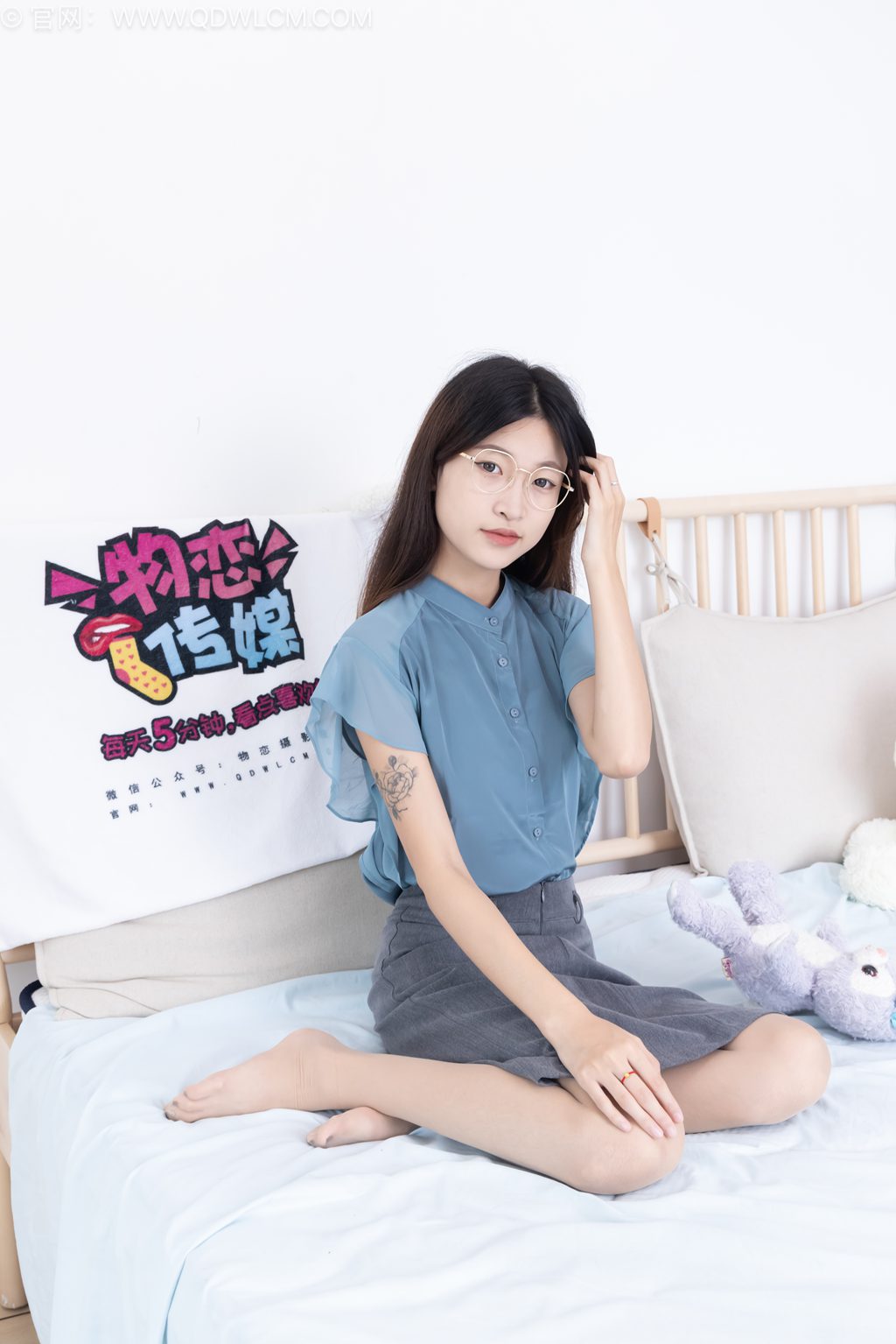 勿恋传媒 NO.2508 小夏-莞尔一笑 [150P/1V/6.04G] 其它写真-第4张