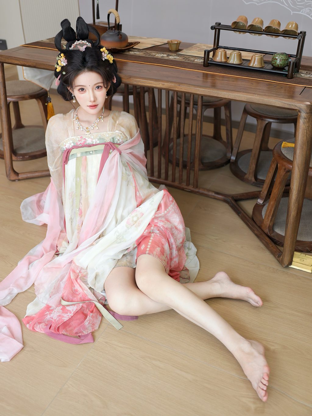 秀人模特@梨霜&金允熙 -内购无水印-唐装[112P／461MB] 年费专享-第4张