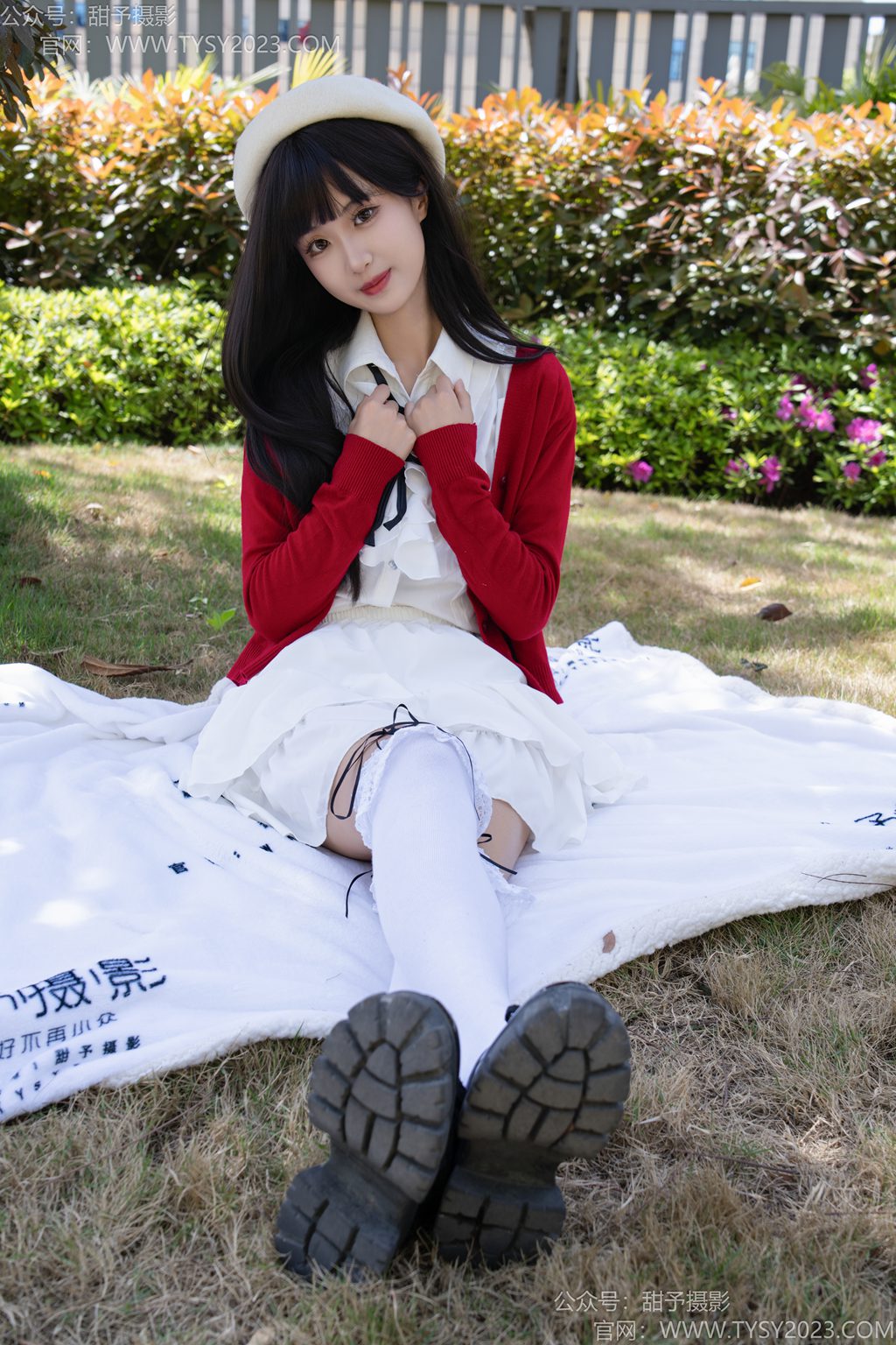 [甜予摄影] NO.197 小甜桃-皮鞋、大腿袜、裸足 [143P/2V/9.01GB] 年费专享-第4张