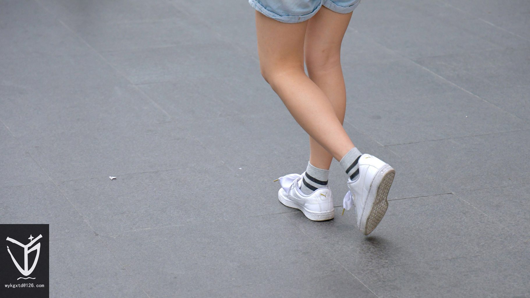 YJ街拍 NO.007 王の楼道 传单妹的逆袭！[80P/85MB] YJ-第3张