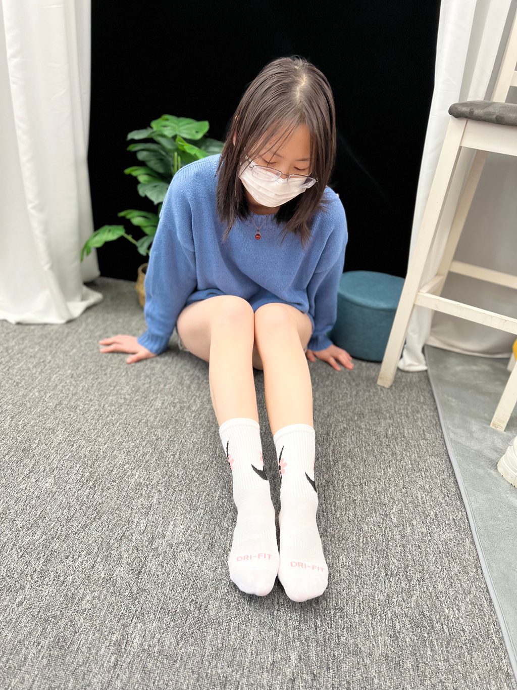 三禾摄影 NO.033 休闲短裤 棉袜 小白鞋 [183P/2V/4.36GB] 三禾摄影-第3张