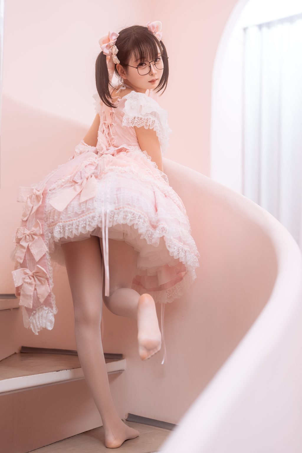网紅Coser@幼水铃衣 –小蛋糕加JK[30P-1V-1.5G] 网红写真-第3张