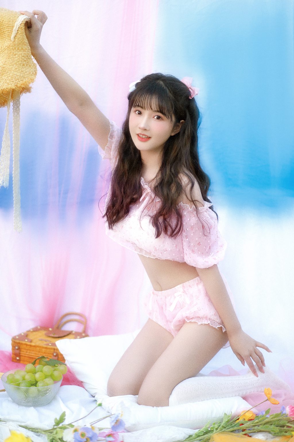 人气Coser@遇见初夏 骑行[13P-126MB] 网红写真-第3张