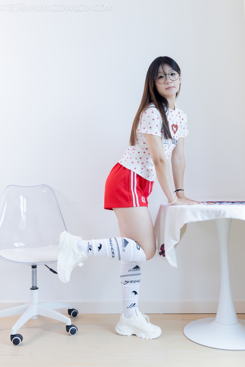 勿恋传媒 NO.2482 小可-感受阳光 [165P/1V/3.61G] 其它写真-第2张