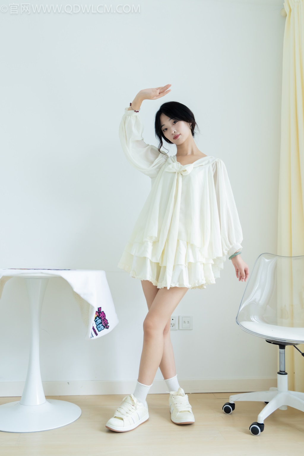 勿恋传媒 NO.2489 南南-南风知我意 [150P/1V/3.47G] 其它写真-第2张