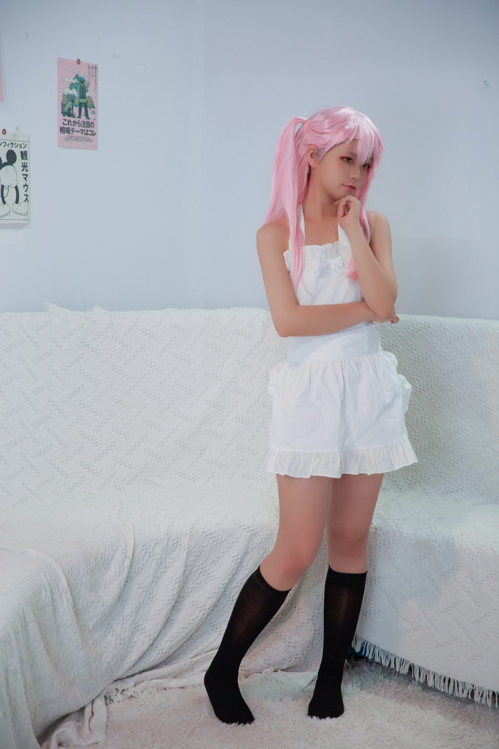 动漫博主@G44不会受伤 小黑围裙 [20P-47MB] 网红写真-第2张