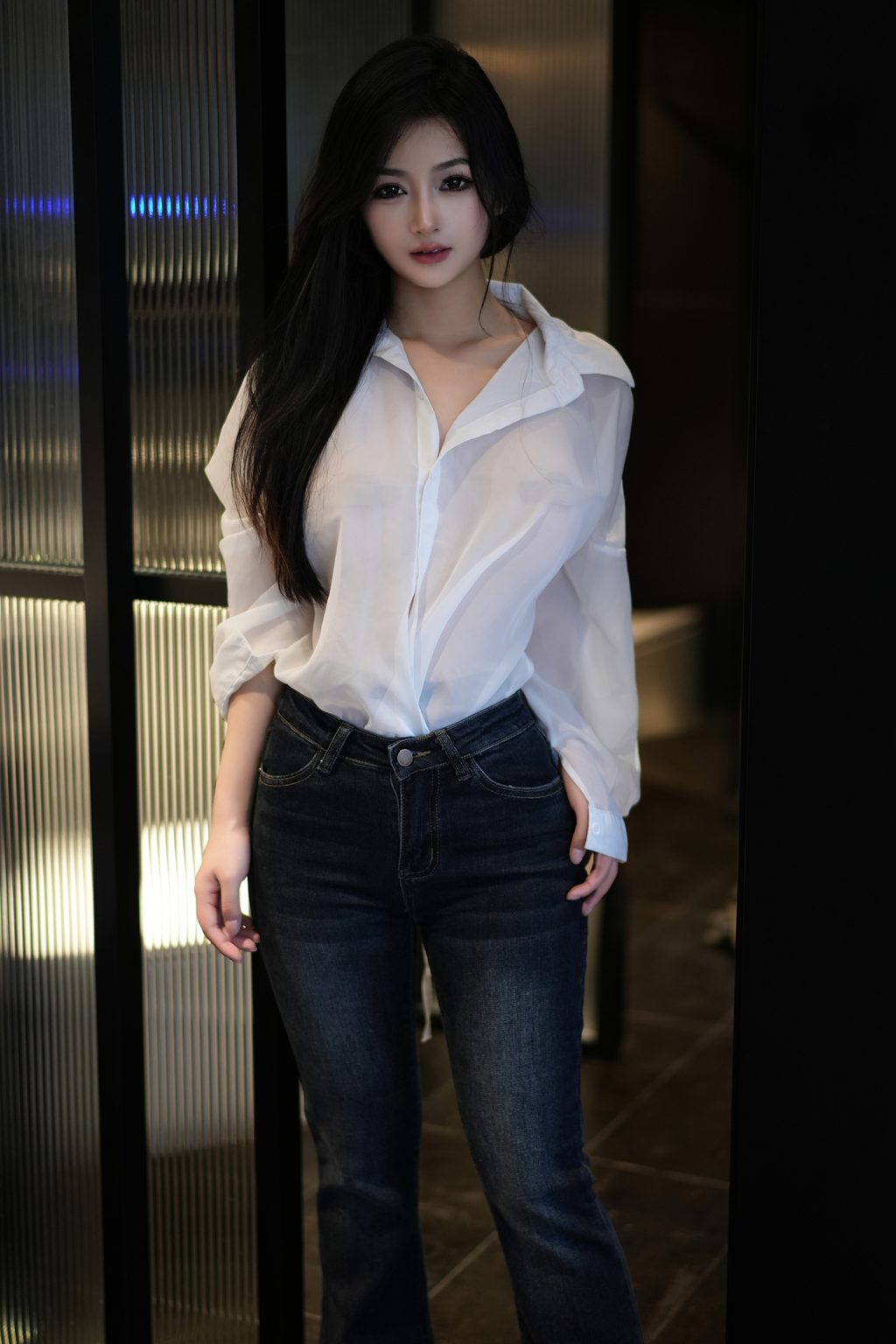 秀人模特@谭小灵-内购无水印-牛仔裤[117P／831MB] 年费专享-第1张