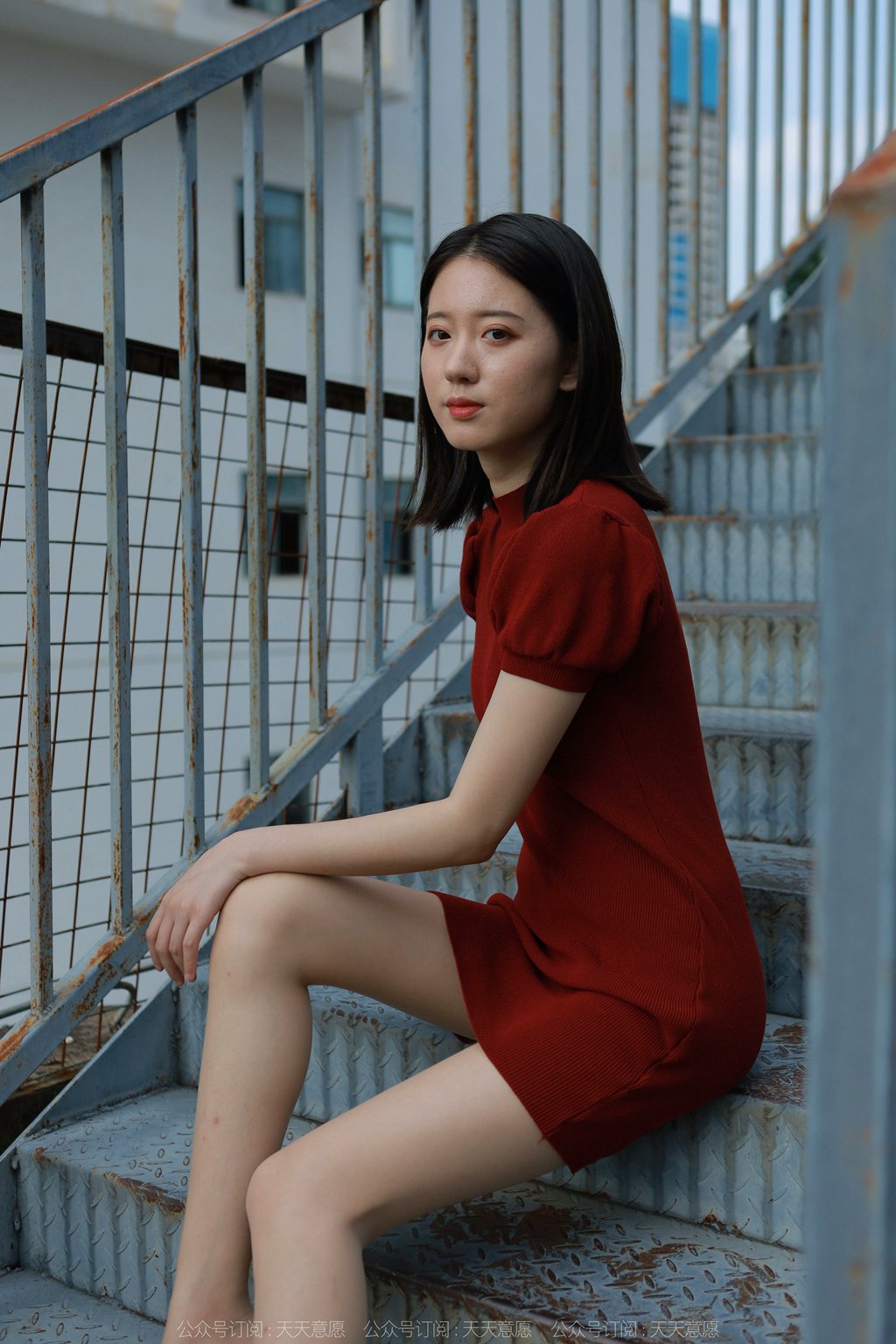 [IESS异思趣向] 耽丝 220915 新人红龙 [76P/86MB] IESS异思趣向-第1张