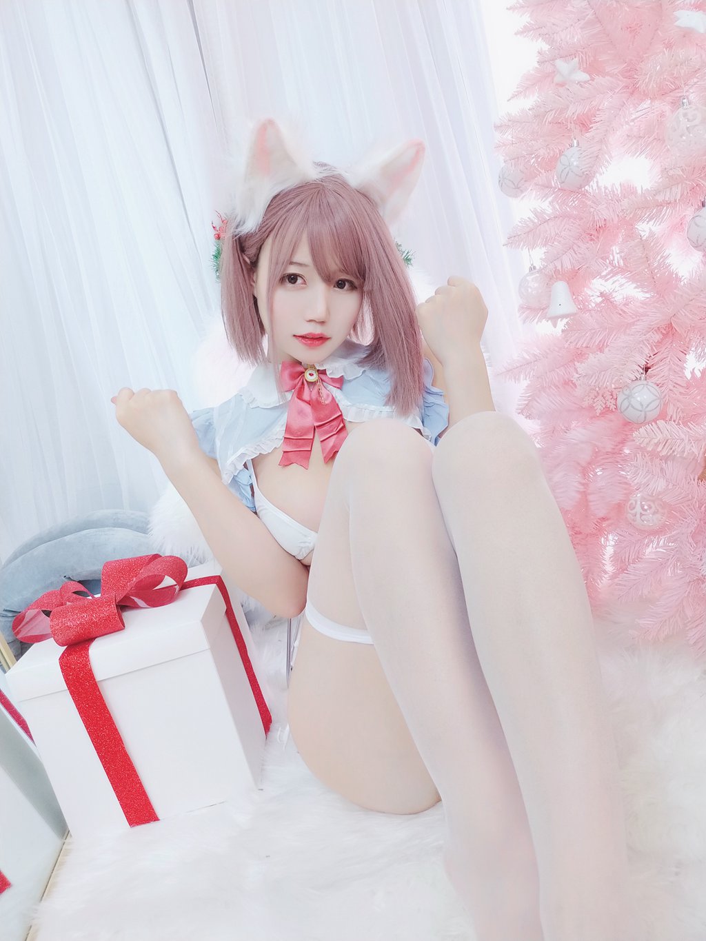 人气Coser@小仓千代w 可可爱爱圣诞节 [24P／56MB] 网红写真-第1张