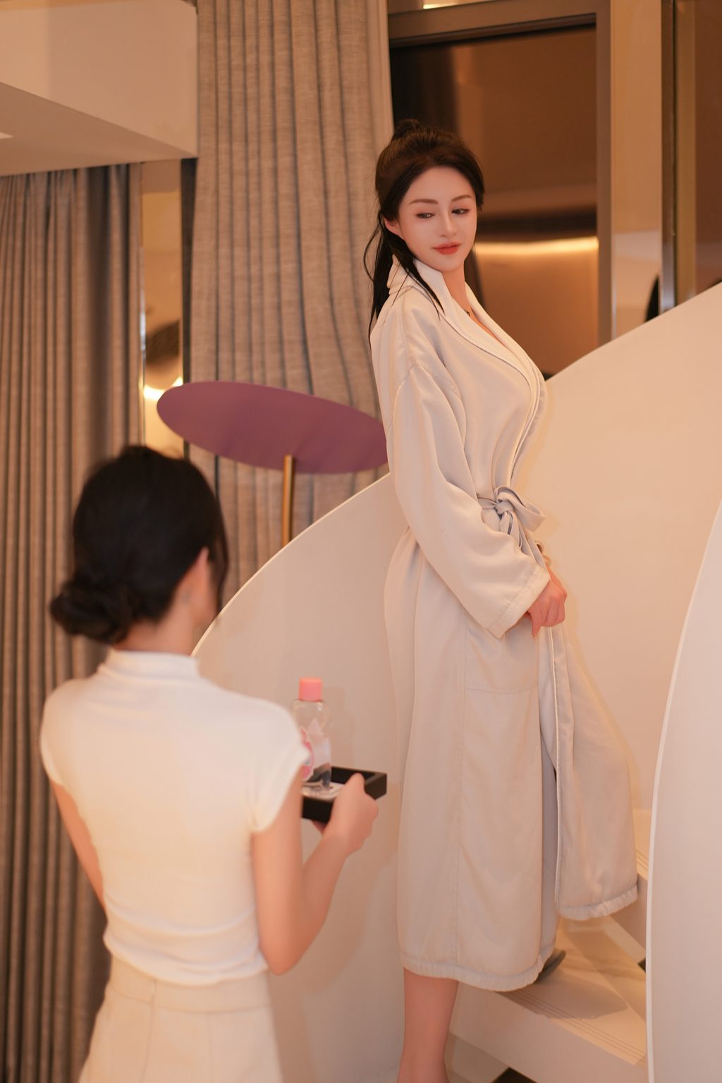 秀人模特@谭小灵-内购无水印-精油SPA[123P／1.04GB] 年费专享-第2张