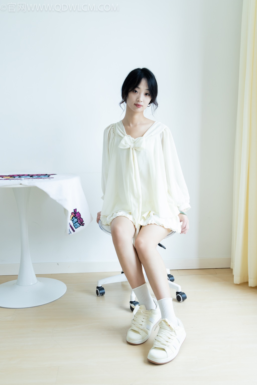 勿恋传媒 NO.2489 南南-南风知我意 [150P/1V/3.47G] 其它写真-第1张