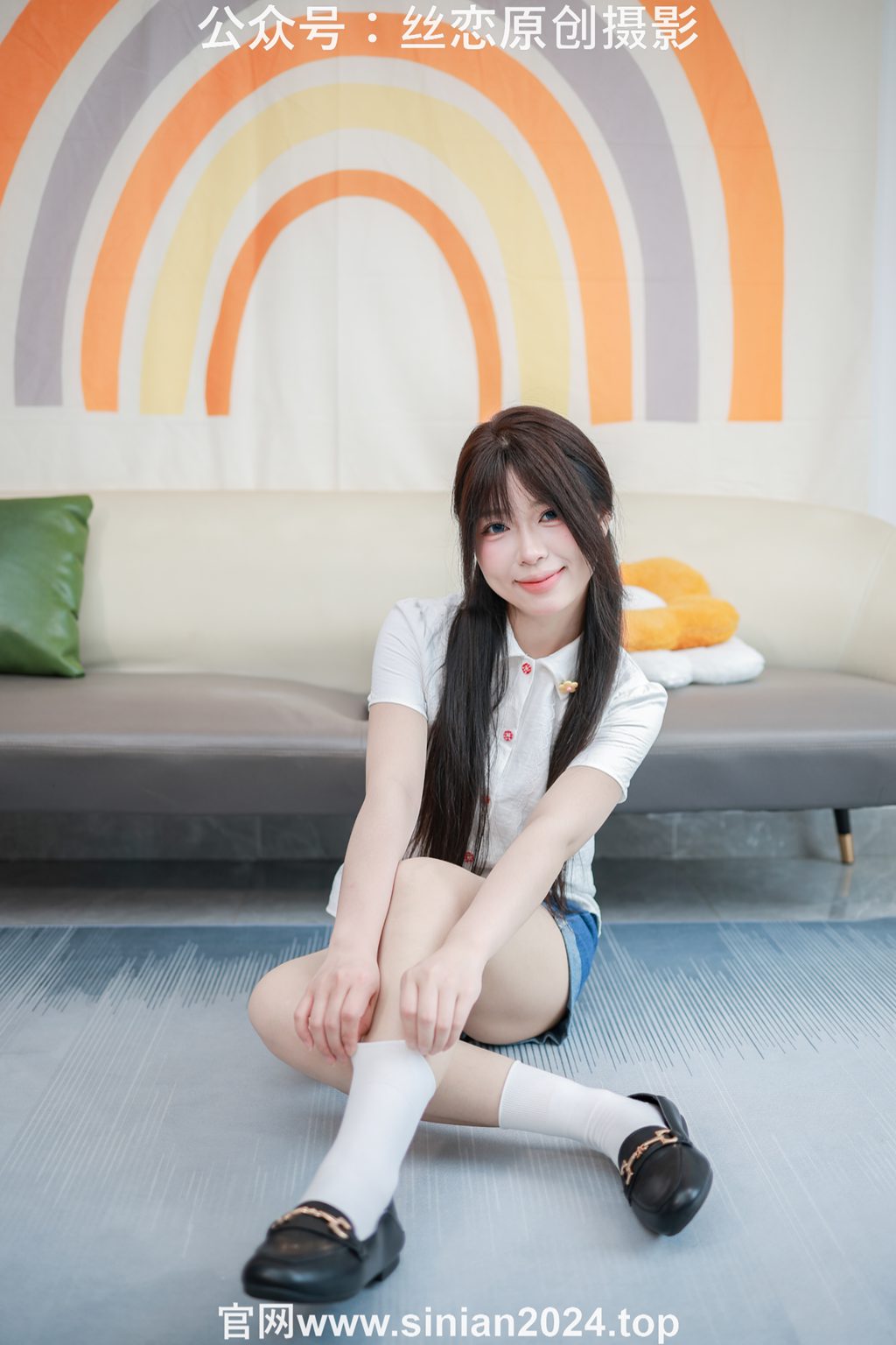 [丝恋摄影] NO.038 泡芙-绵白袜，乐福鞋，短牛仔裤（花絮版）[310P/1V/4.74G] 丝恋摄影-第1张