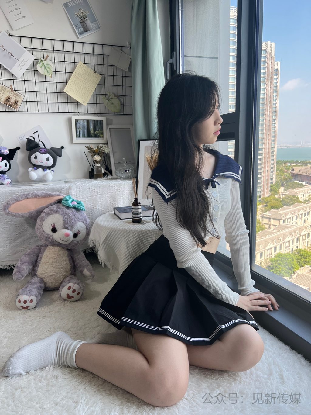 [觅芙少女] 早期套图视频系列 第四期 芝士鱼小姐姐短黑丝凉鞋美足[526P/3V/8.71GB] 年费专享-第1张