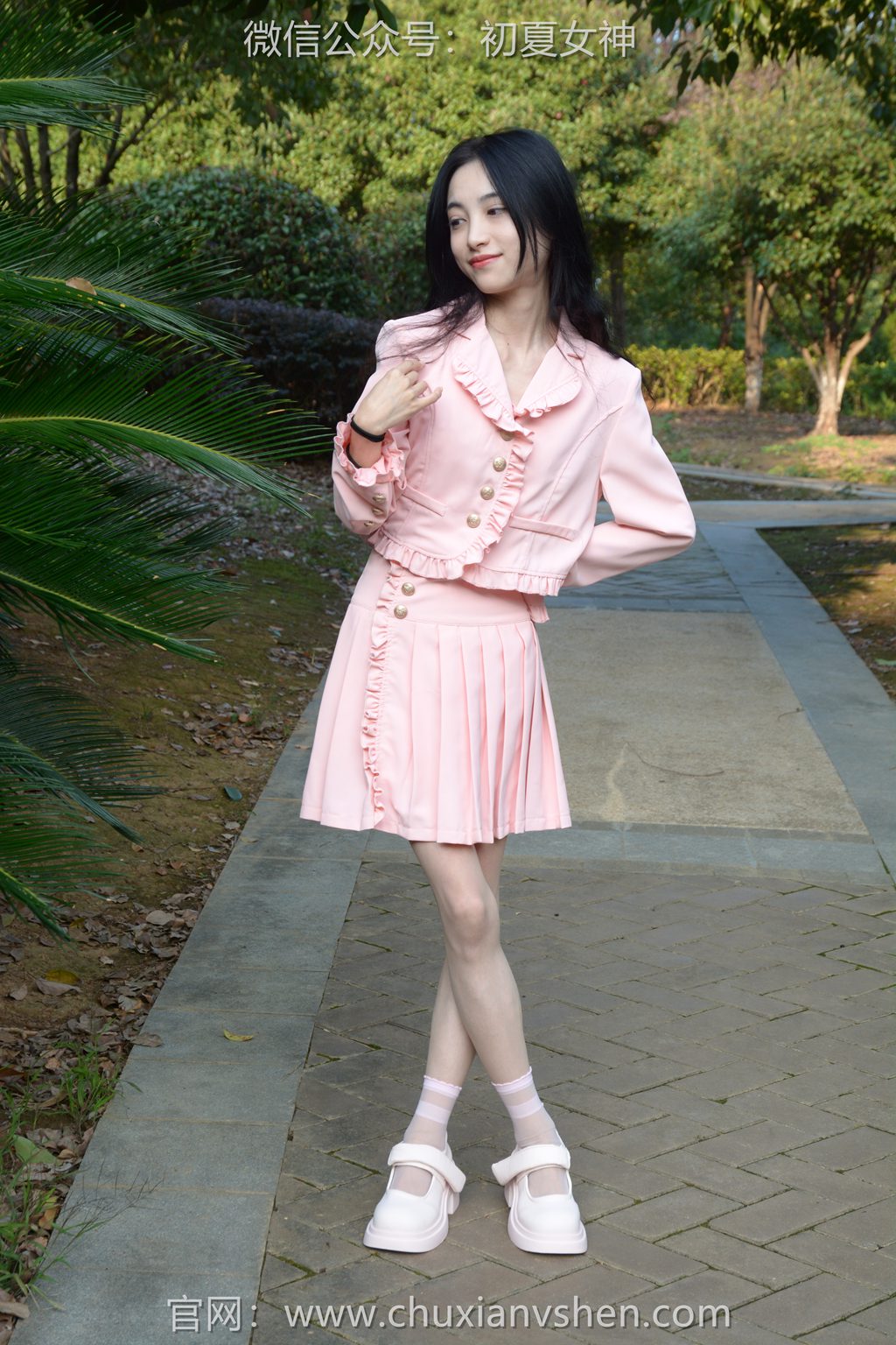 [初夏女神] NO.306 柒柒~《秋天香风》她们说我像BABY，就是我太瘦了点 [95P/3.20GB] 其它写真-第2张