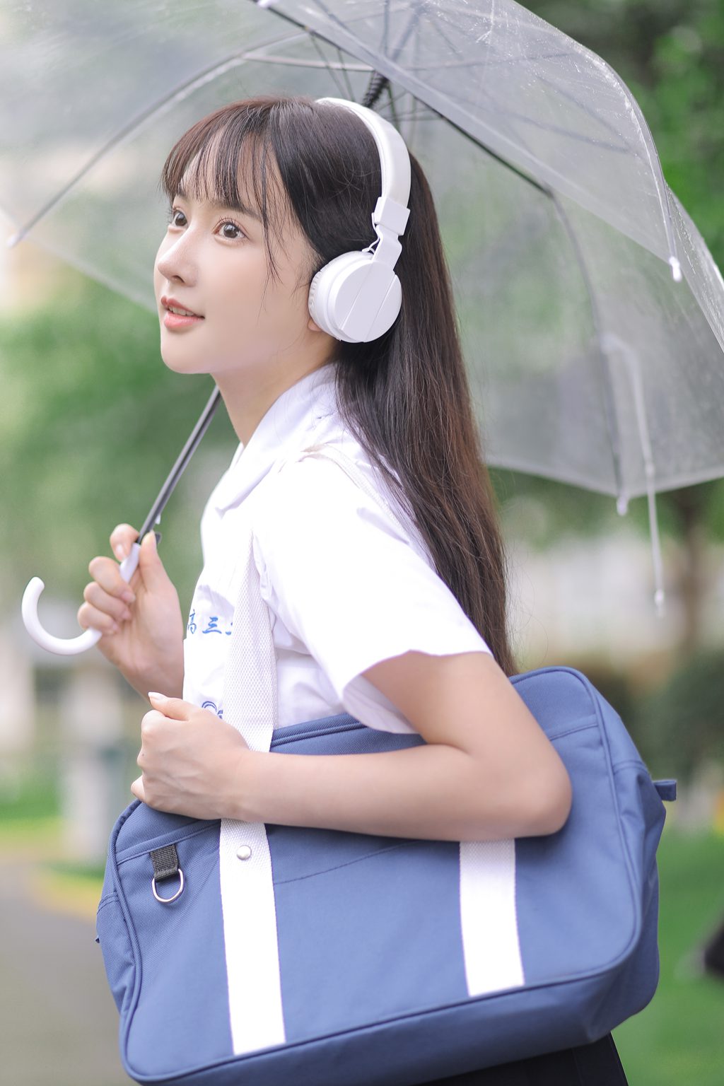 人气Coser@遇见初夏 学姐风[20P-70MB] 网红写真-第2张