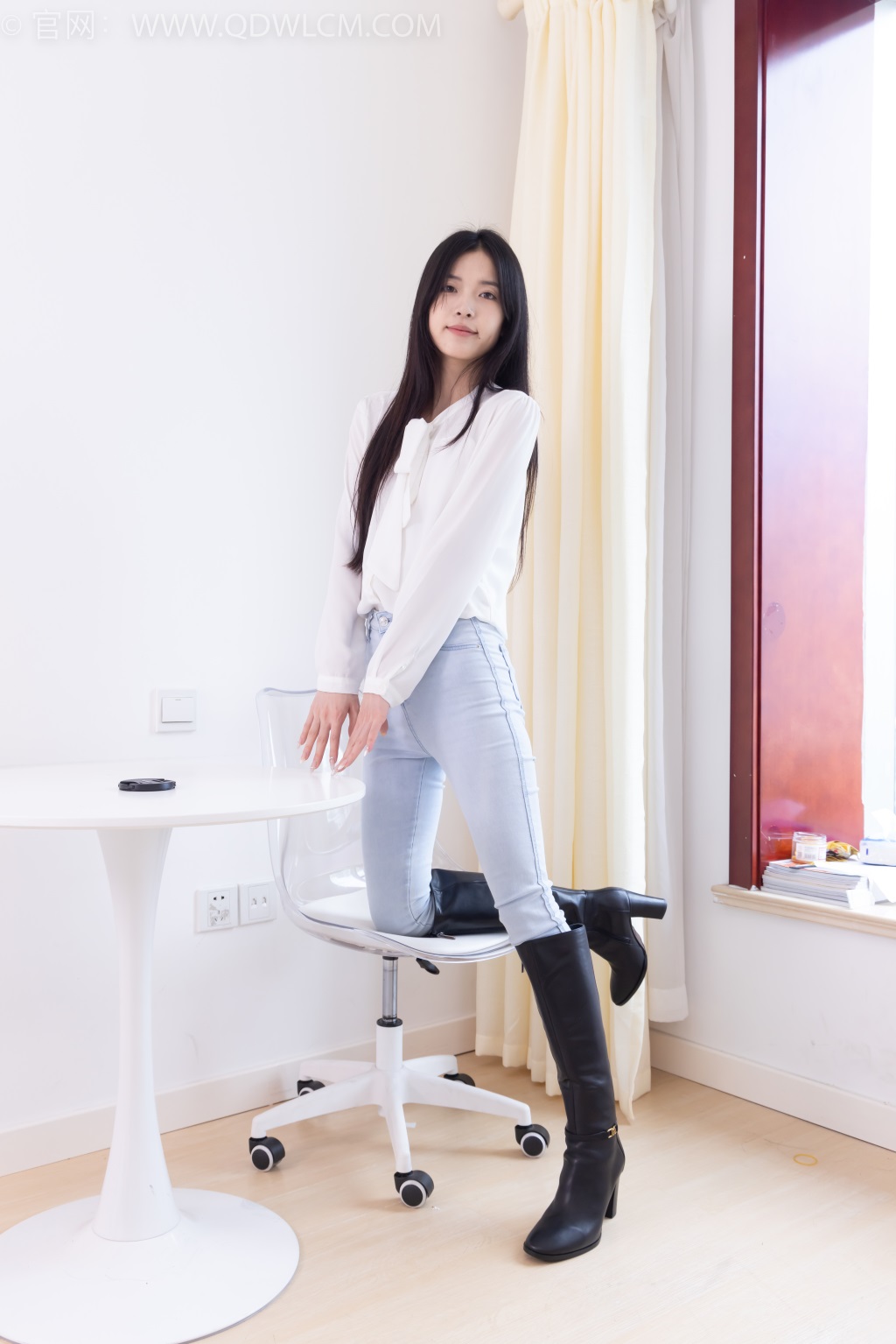 勿恋传媒 NO.2464 茯苓-悠悠岁月 [160P/1V/4.76G] 其它写真-第1张