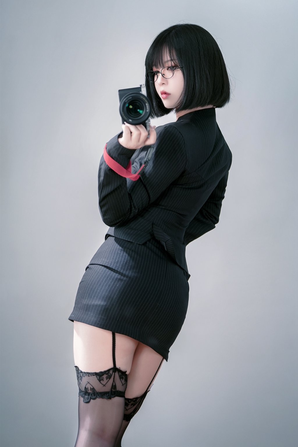 人气动漫Coser@半半子 上司様OL[42P-5V-324M] 网红写真-第1张