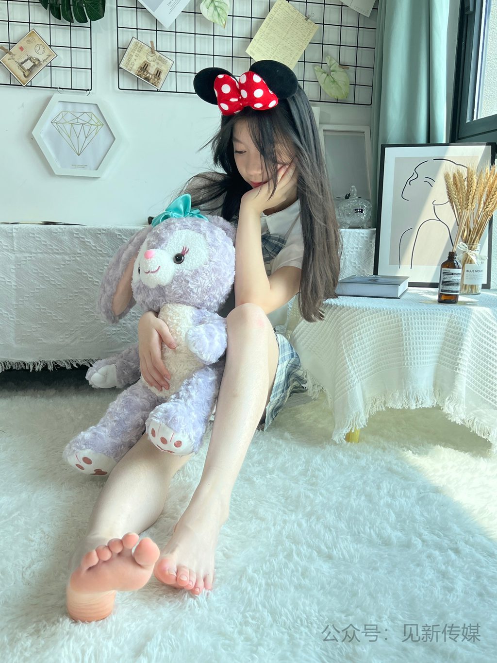 [觅芙少女] 早期套图视频系列 第二期-欣欣小姐姐短裙美足（心心）[176P/6V/12.55GB] 年费专享-第1张