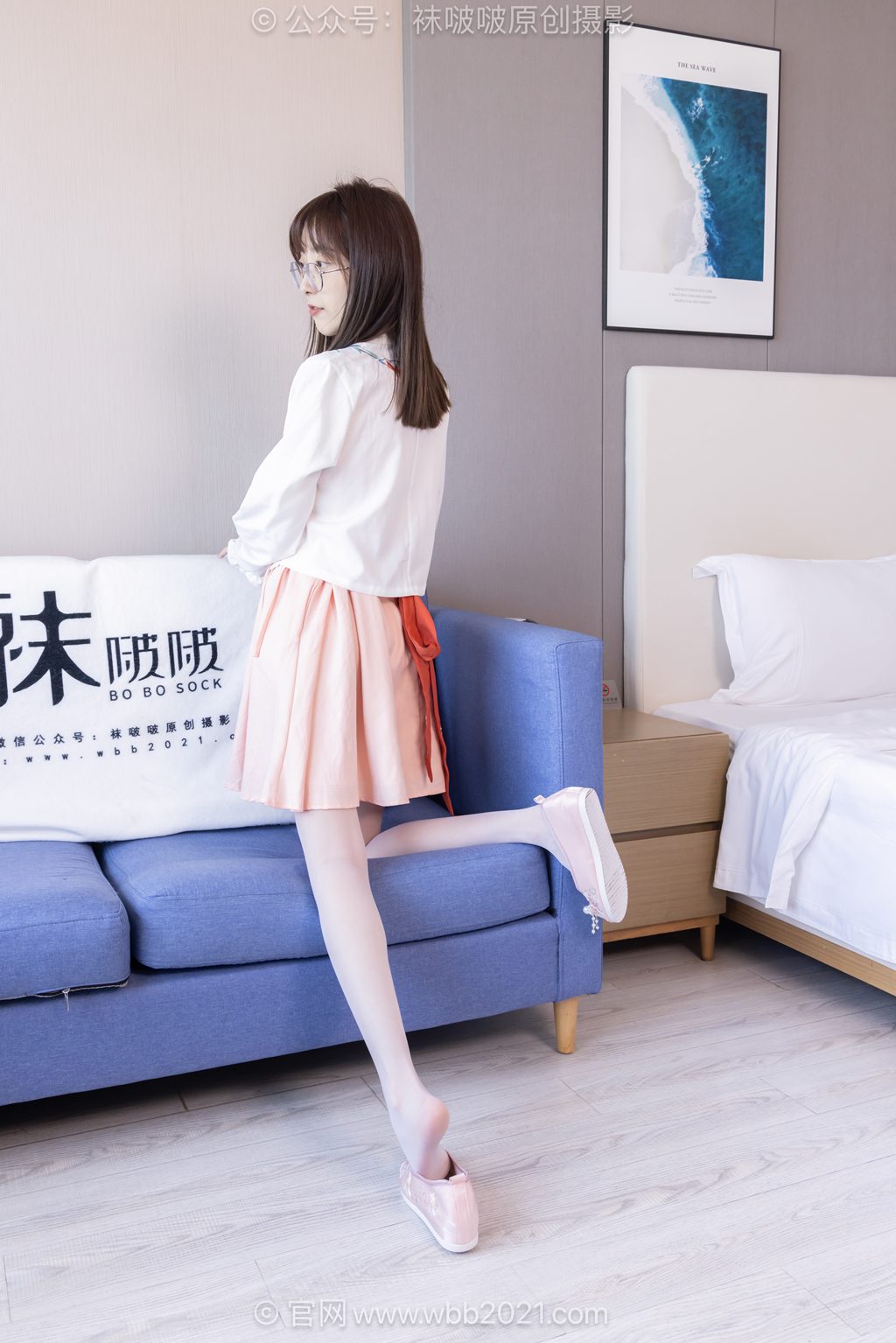 [BoBoSocks袜啵啵] NO.595 稚予-皮鞋、平底布鞋、薄肉丝（脚尖加固款）薄白丝、古风汉服 [155P/1V/7.16G] 年费专享-第1张