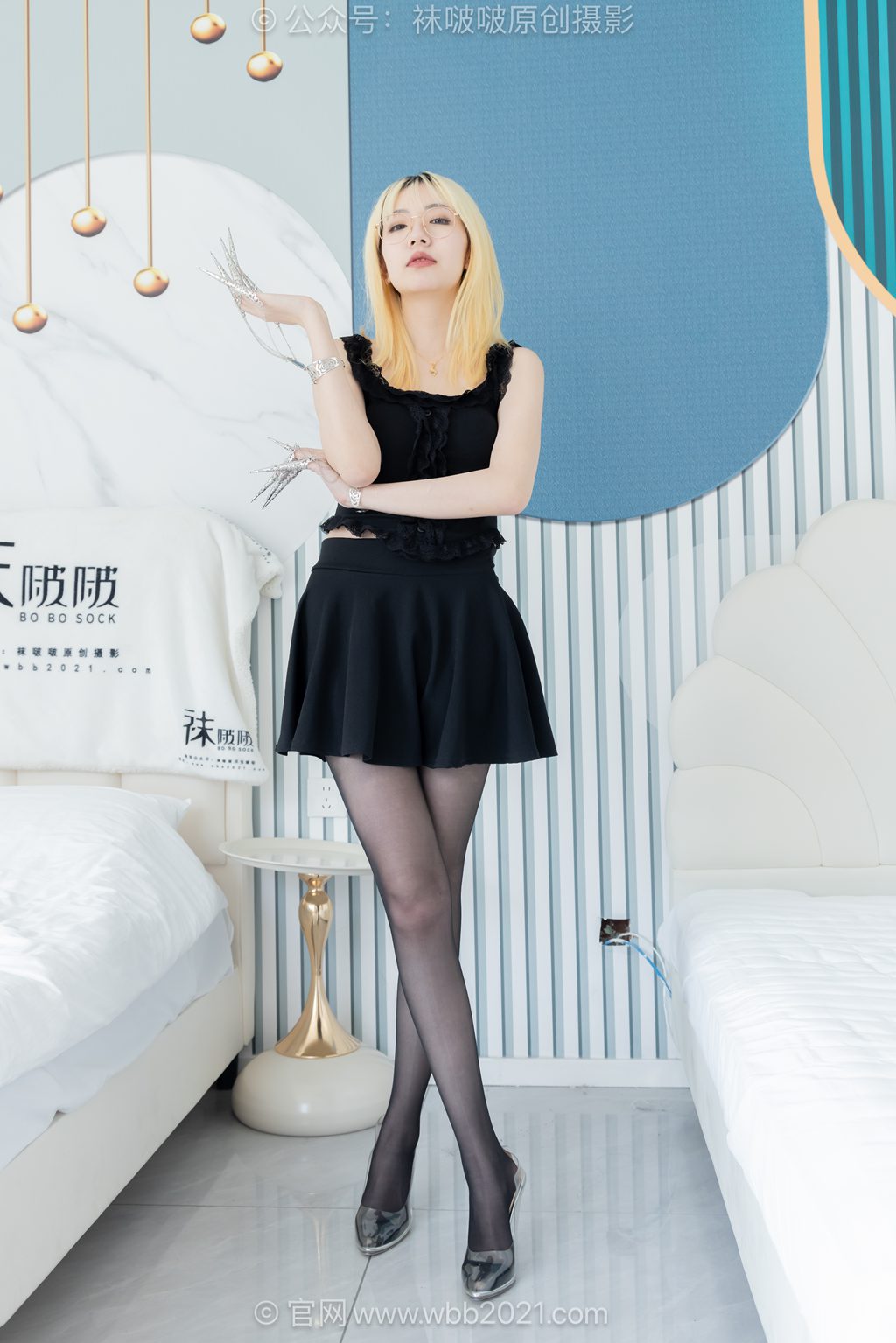 [BoBoSocks袜啵啵] NO.596 小甜豆-高跟鞋、高跟凉鞋、薄嘿丝、裸足 [200P/1V/8.24GB] 年费专享-第1张