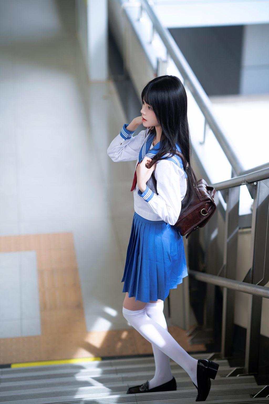 人气Coser@桜桃喵 地铁JK [33P/327MB] 网红写真-第4张