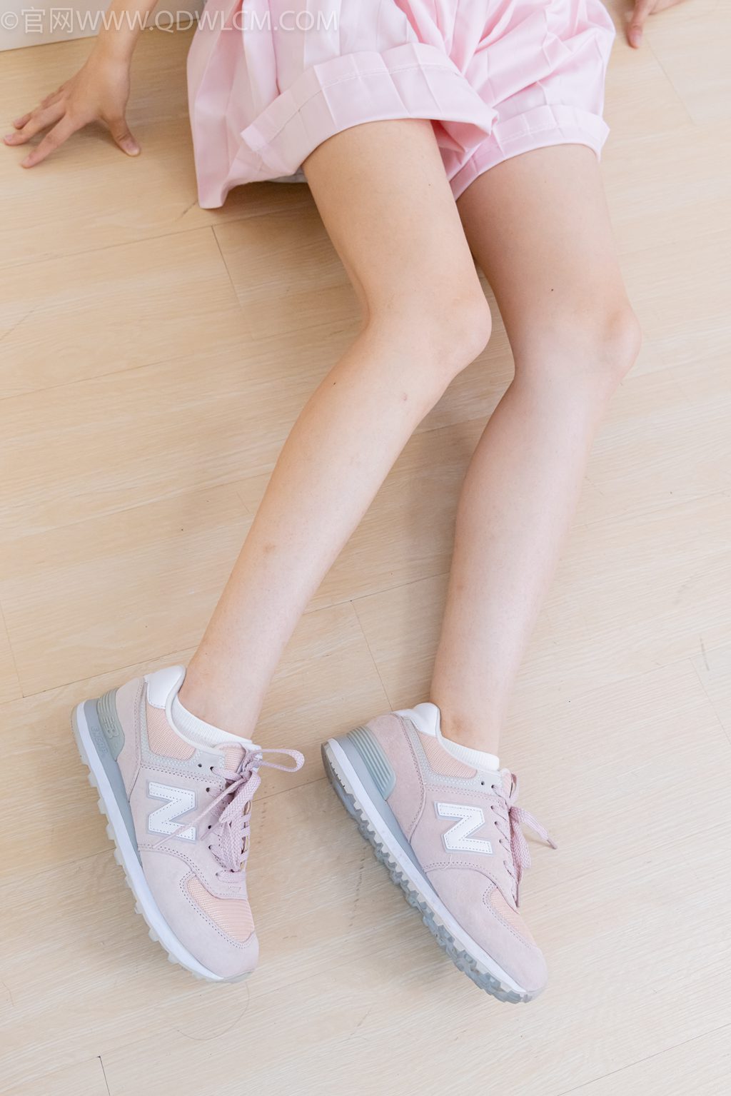 勿恋传媒 NO.2550 泡泡-俏皮午后 [204P/1V/7.69GB] 其它写真-第4张