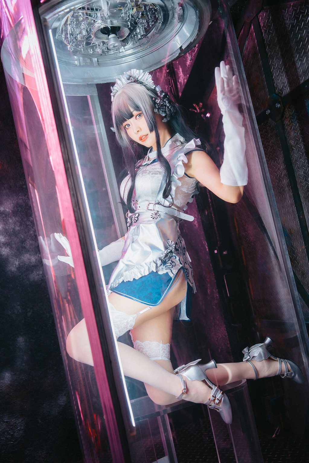 台湾Coser@ElyEE子 賽博女僕 Violane青輝石 [28P62MB] 网红写真-第4张