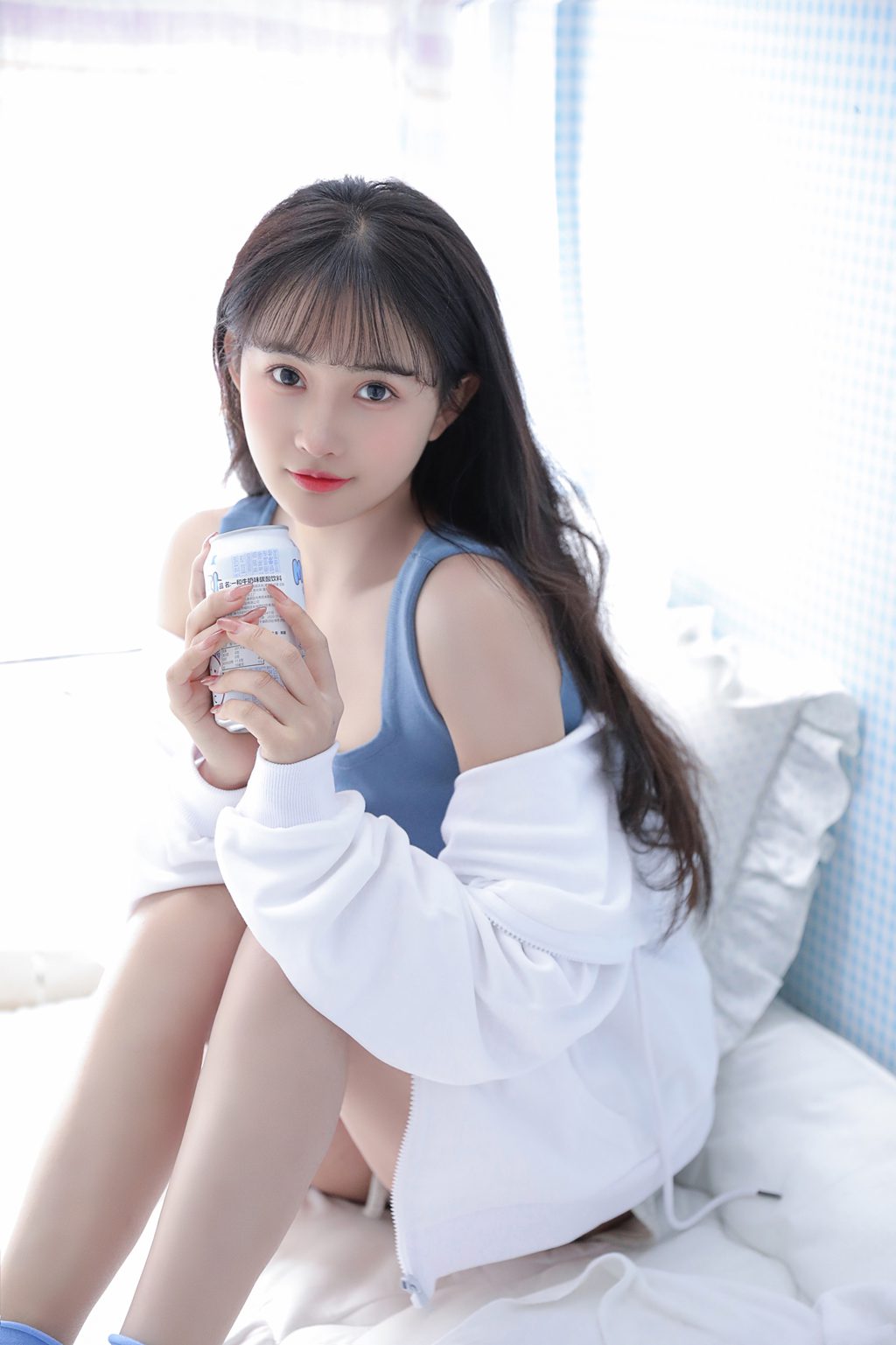 人气Coser@遇见初夏 邻家小妹[26P-148MB] 网红写真-第3张