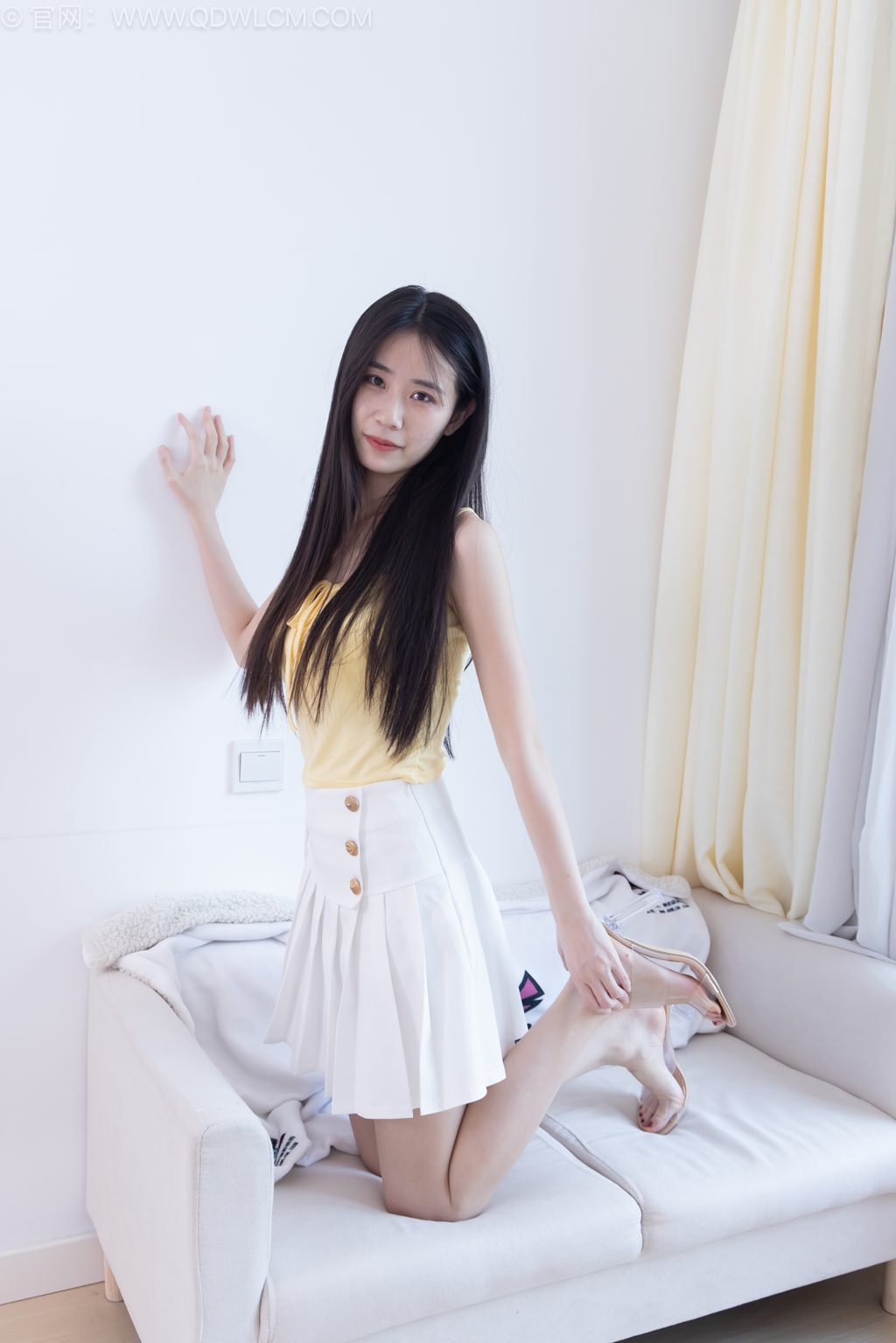 勿恋传媒 NO.2510 菜菜-枝桠葳蕤 [170P/1V/6.55G] 其它写真-第3张