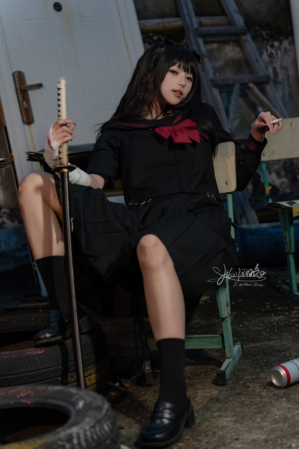 网紅博主@咬一口兔娘 不良女高 [74P/1V/1.34GB] 网红写真-第3张