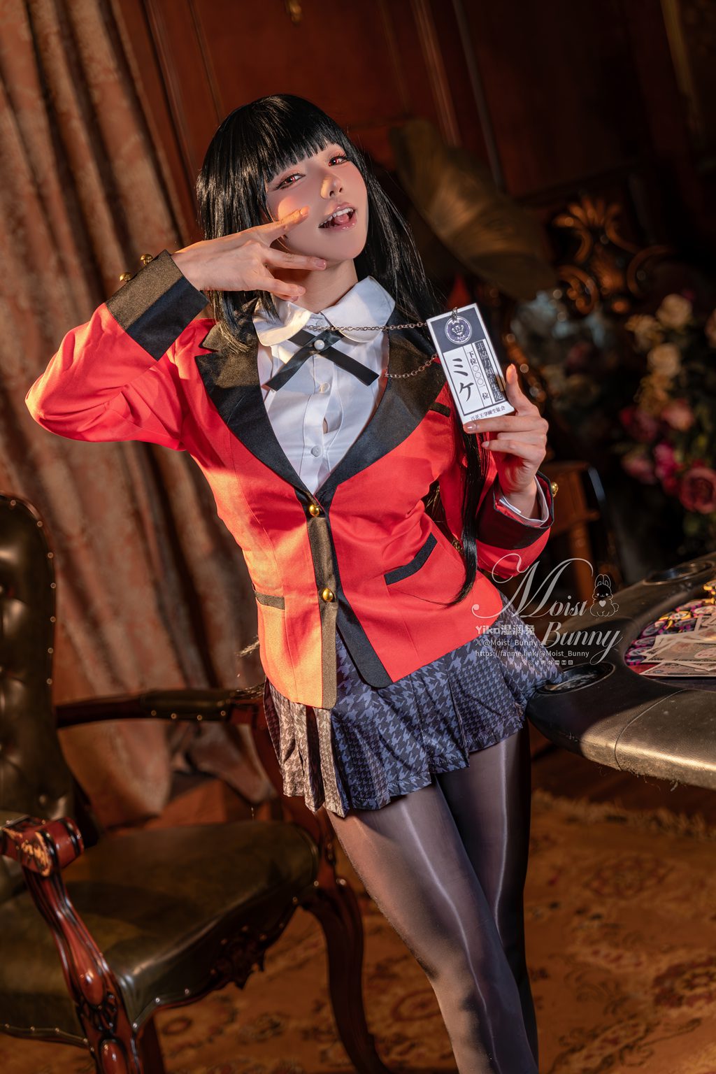 网紅博主@咬一口兔娘(黏黏团子兔) 狂赌之梦 [91P/1V/2.19G] 网红写真-第3张