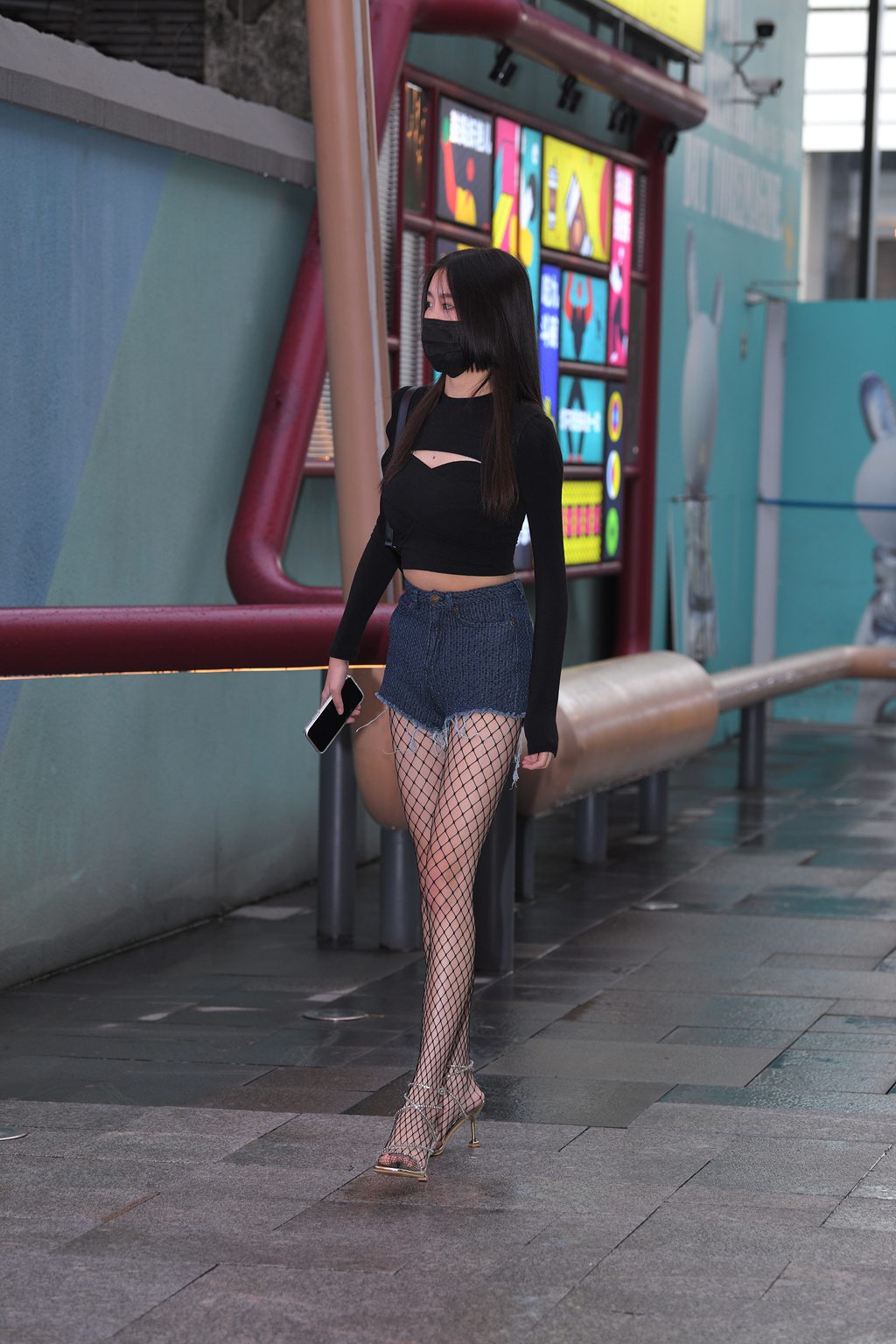 魔镜街拍 NO.208-精选街拍-夜拍打着伞的小姐姐[329P/605MB] 其它写真-第3张