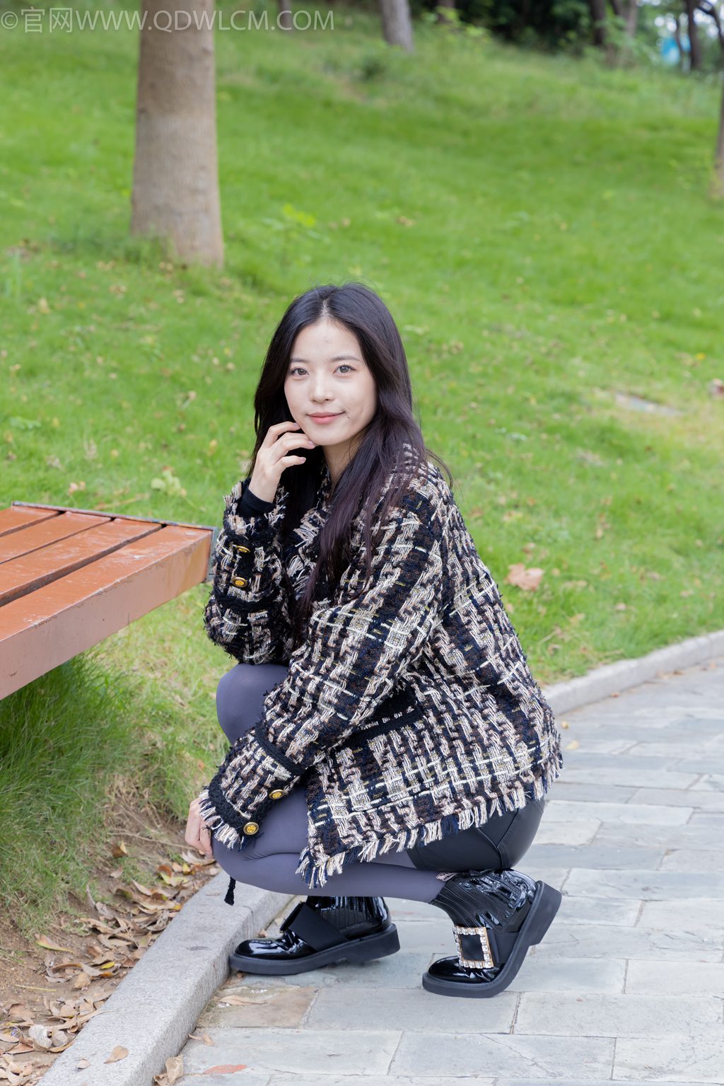 勿恋传媒 NO.2549 茯苓-秋色的尾声 [250P/1V/5.19GB] 其它写真-第3张