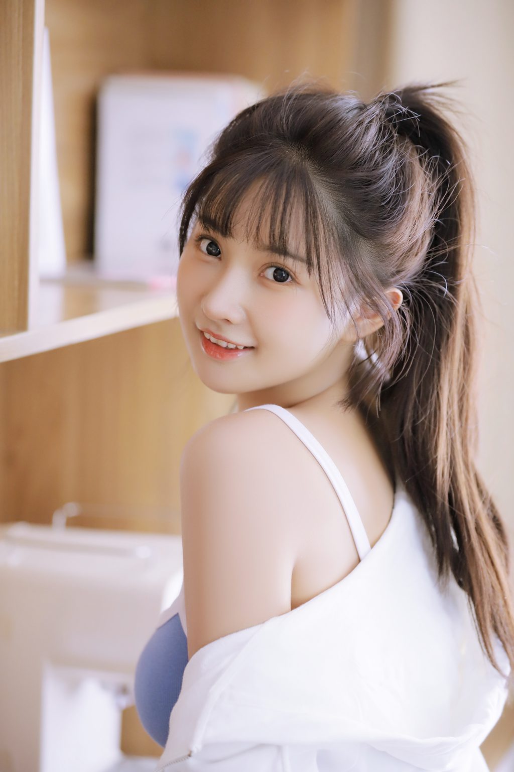 人气Coser@遇见初夏 女友日[27P-101MB] 网红写真-第3张