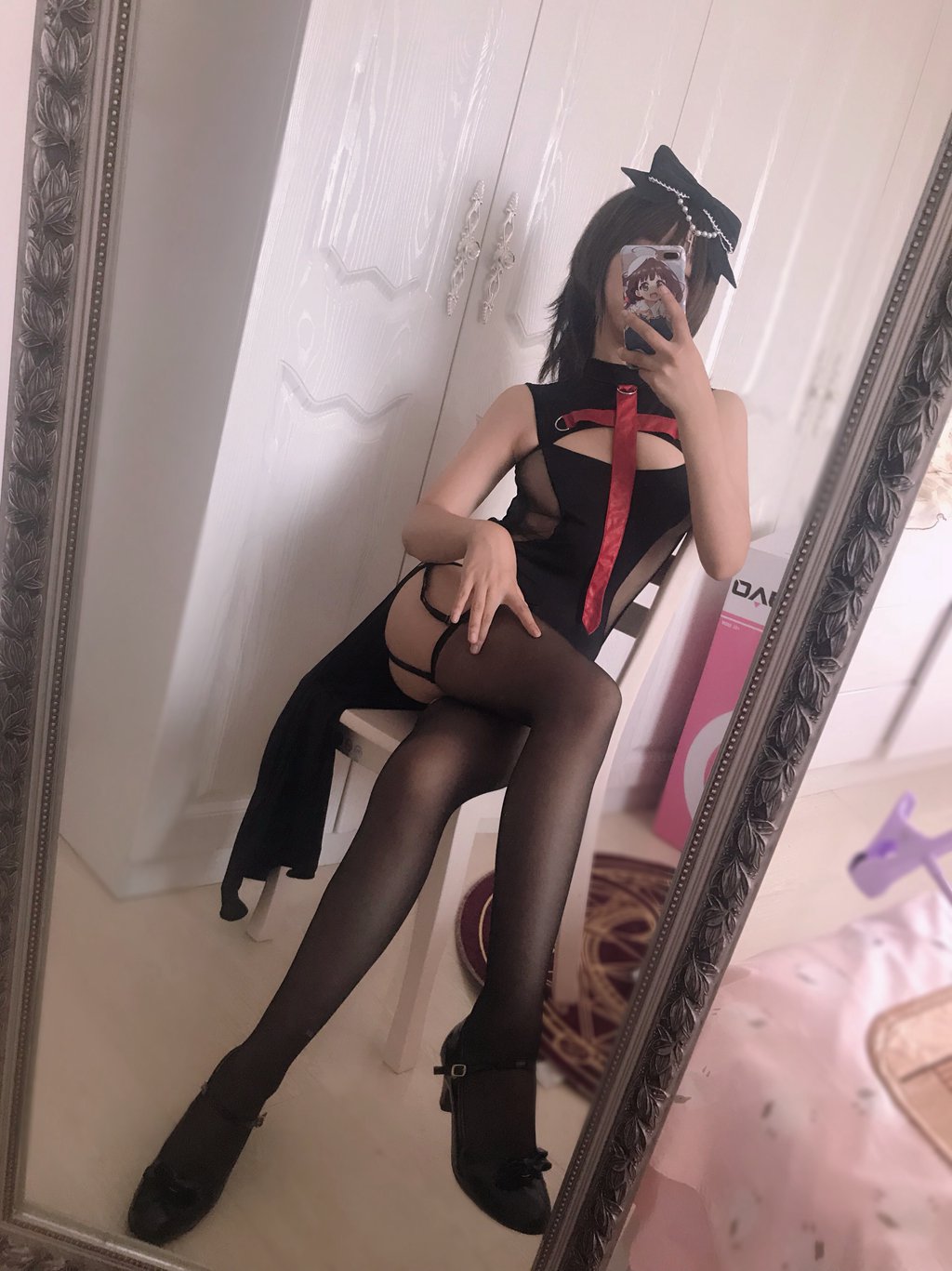 微博红人@摇摇乐yoyo 杂图[35P+3V-256M] 网红写真-第2张