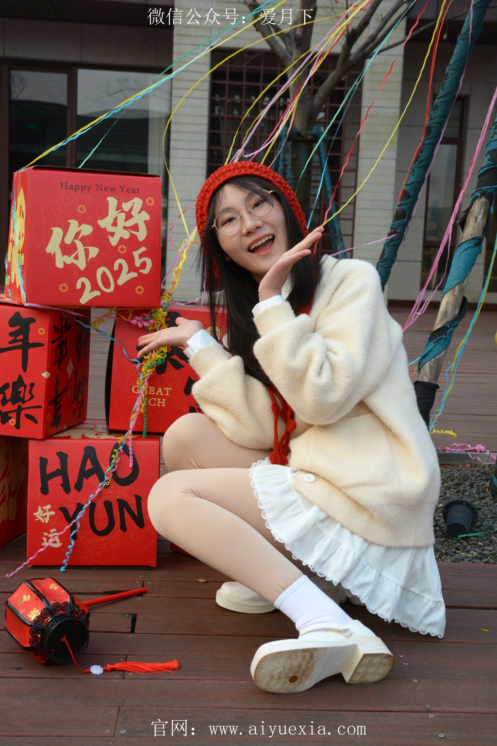 [爱月下] NO.327 恰恰~【新年伊始】祝大家新年快乐，万事如意！（花絮版）[101P/1V/2.86G] 年费专享-第3张