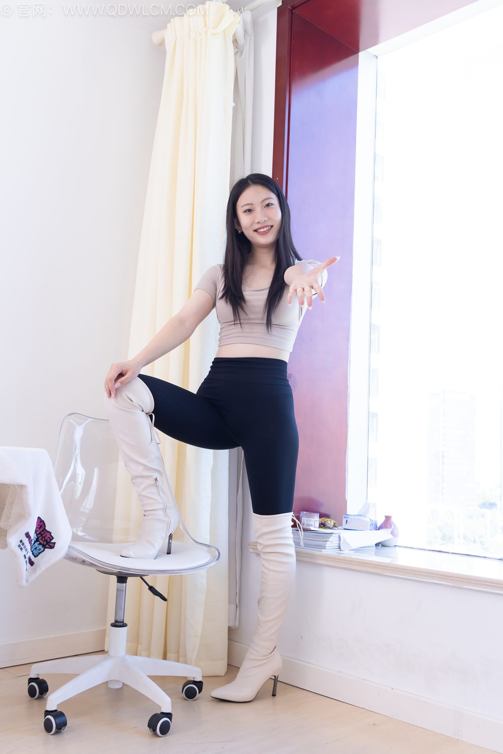 勿恋传媒 NO.2536 奶糖-山川如酒 [180P/1V/3.81GB] 其它写真-第2张