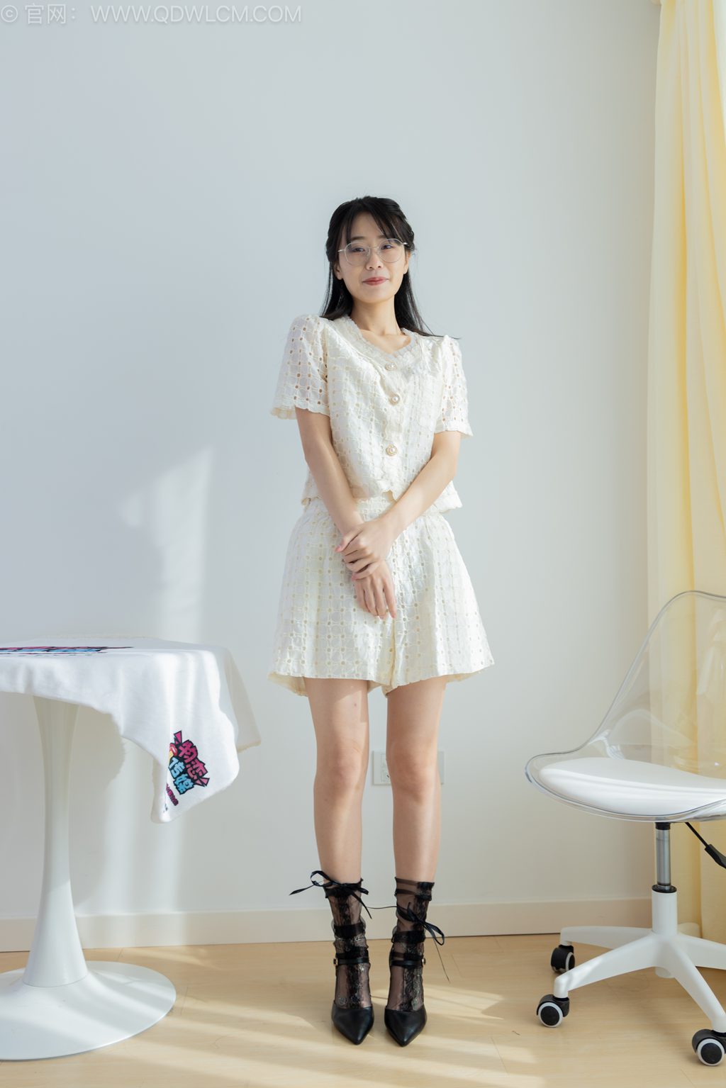 勿恋传媒 NO.2543 菜菜-雨季芭乐 [150P/1V/3.28GB] 其它写真-第2张