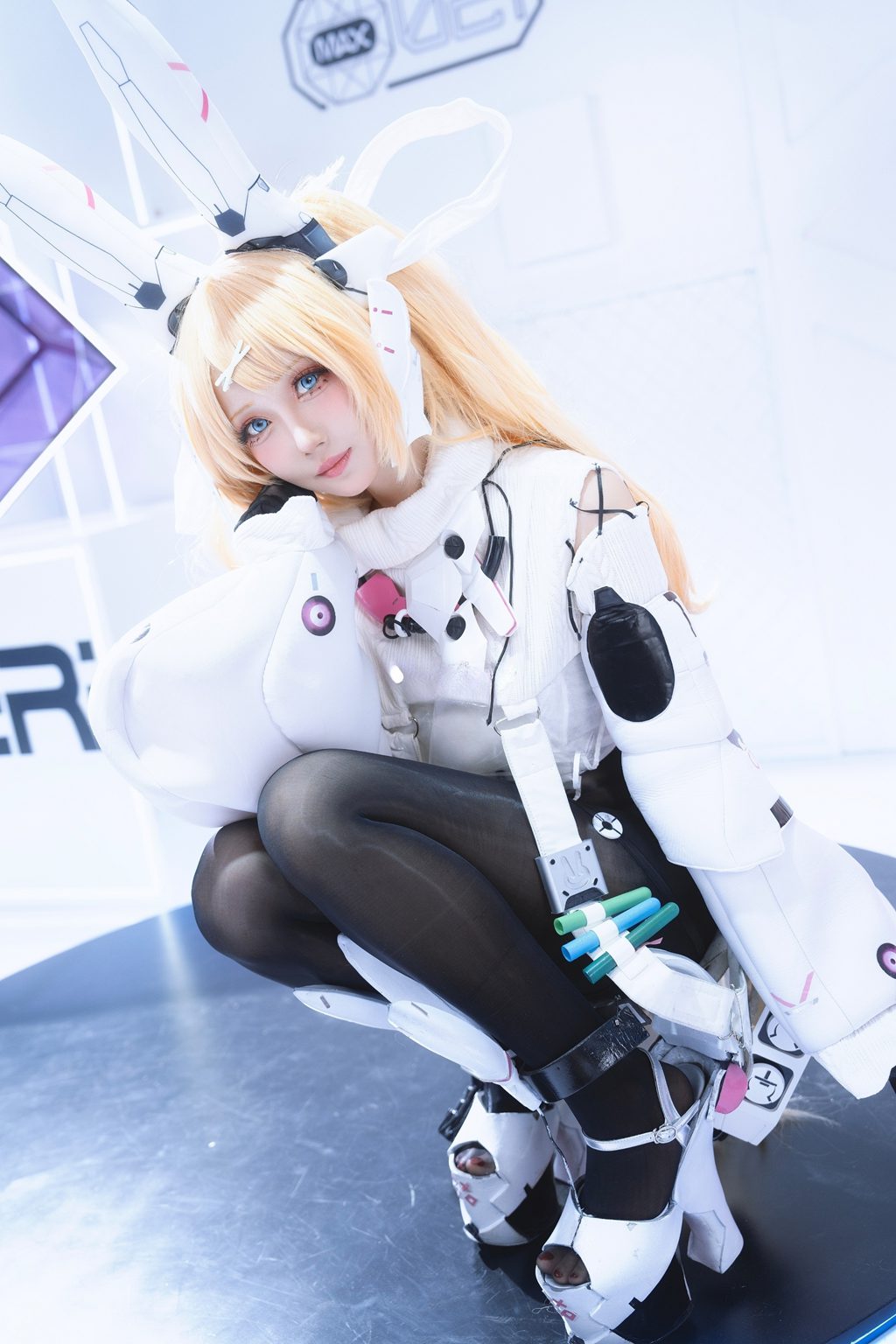 动漫博主@焖焖碳 错战线 莉普斯 [18P-36MB] 网红写真-第2张